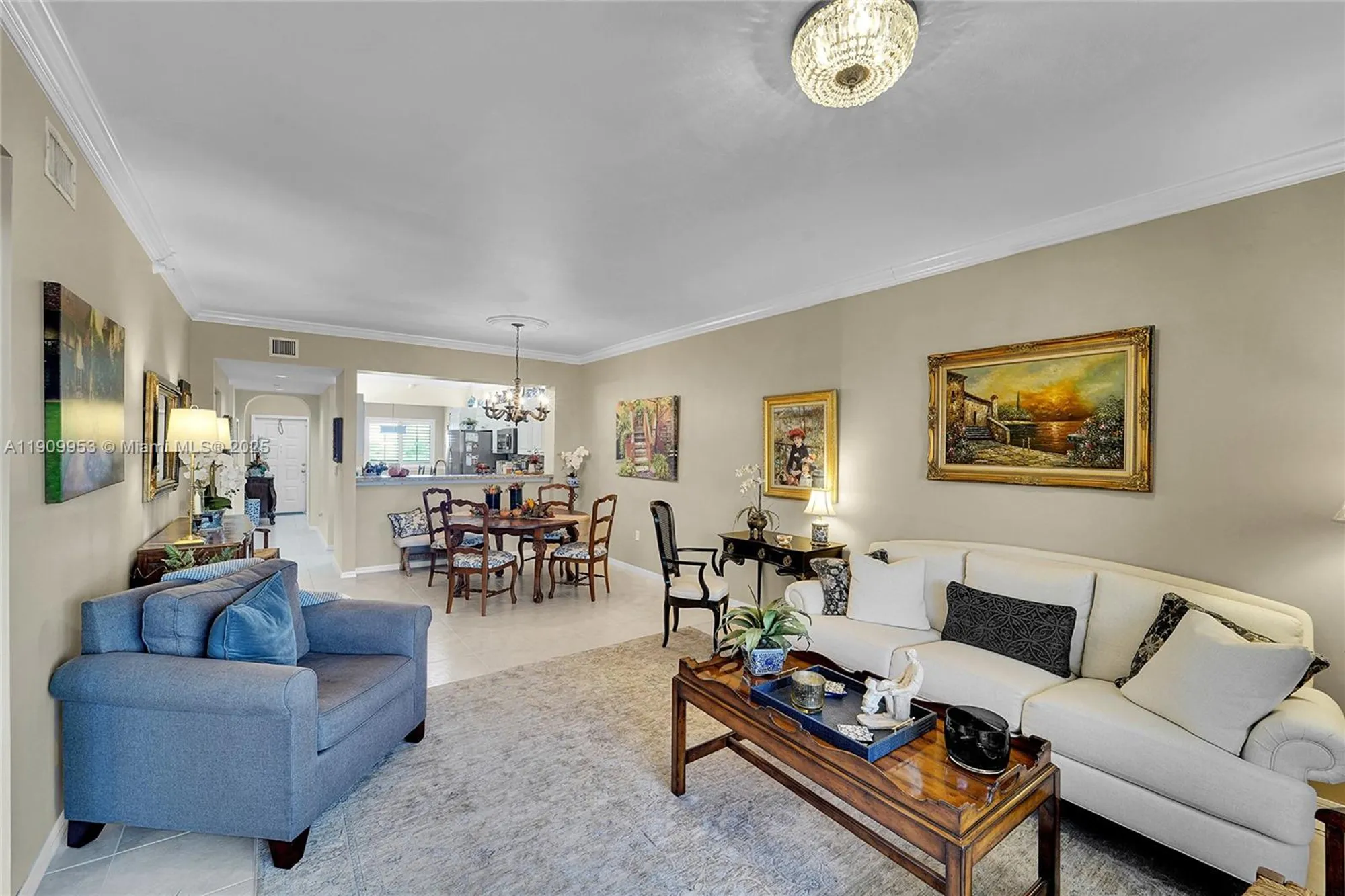 Property Slideshow image 16 of 39 | 7647 southampton ter 403, Tamarac, FL, 33321