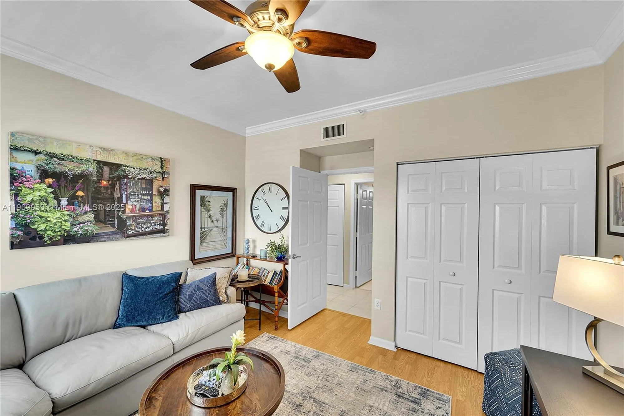 Property Slideshow image 13 of 39 | 7647 southampton ter 403, Tamarac, FL, 33321