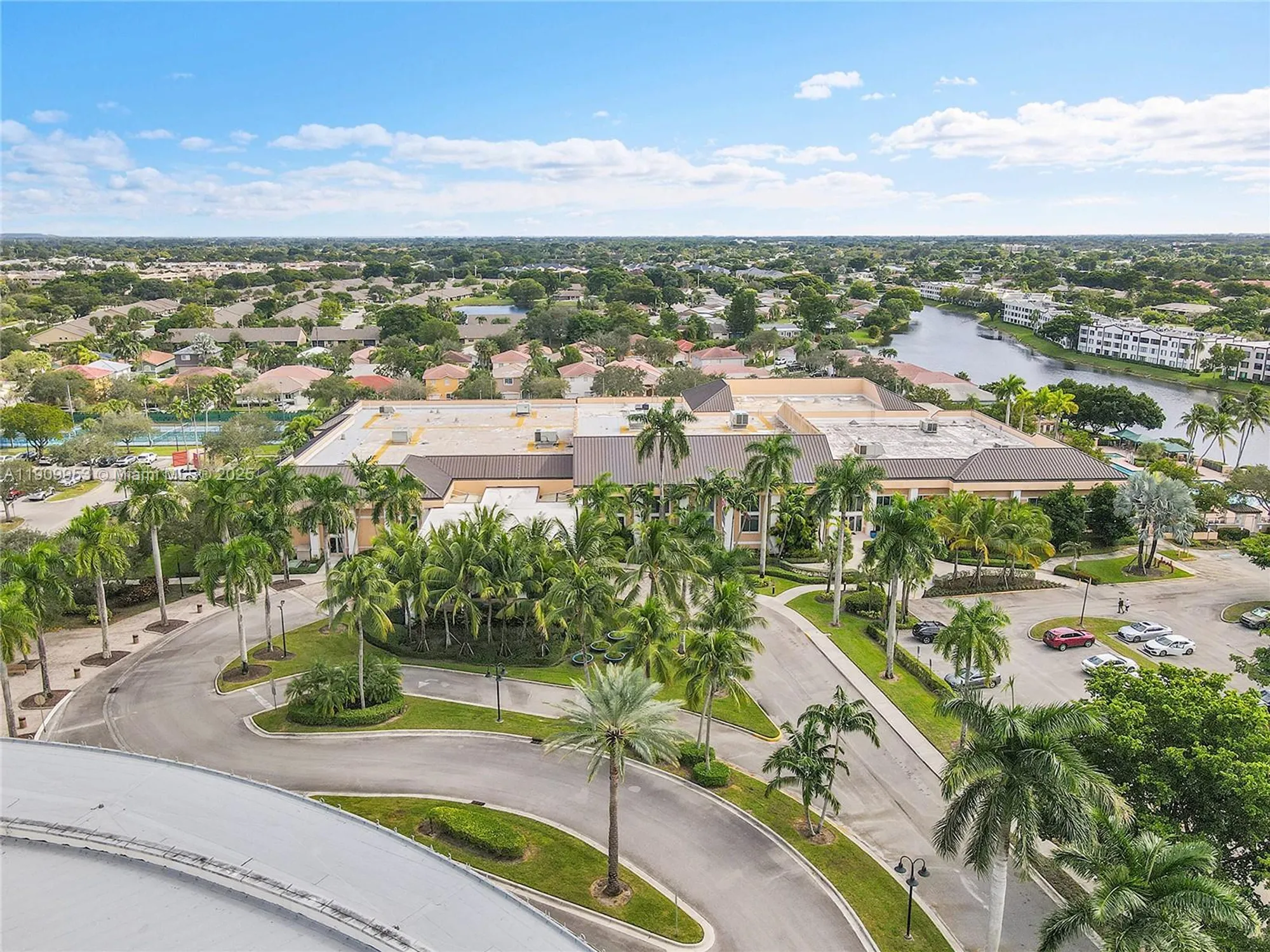 Property Slideshow image 36 of 39 | 7647 southampton ter 403, Tamarac, FL, 33321