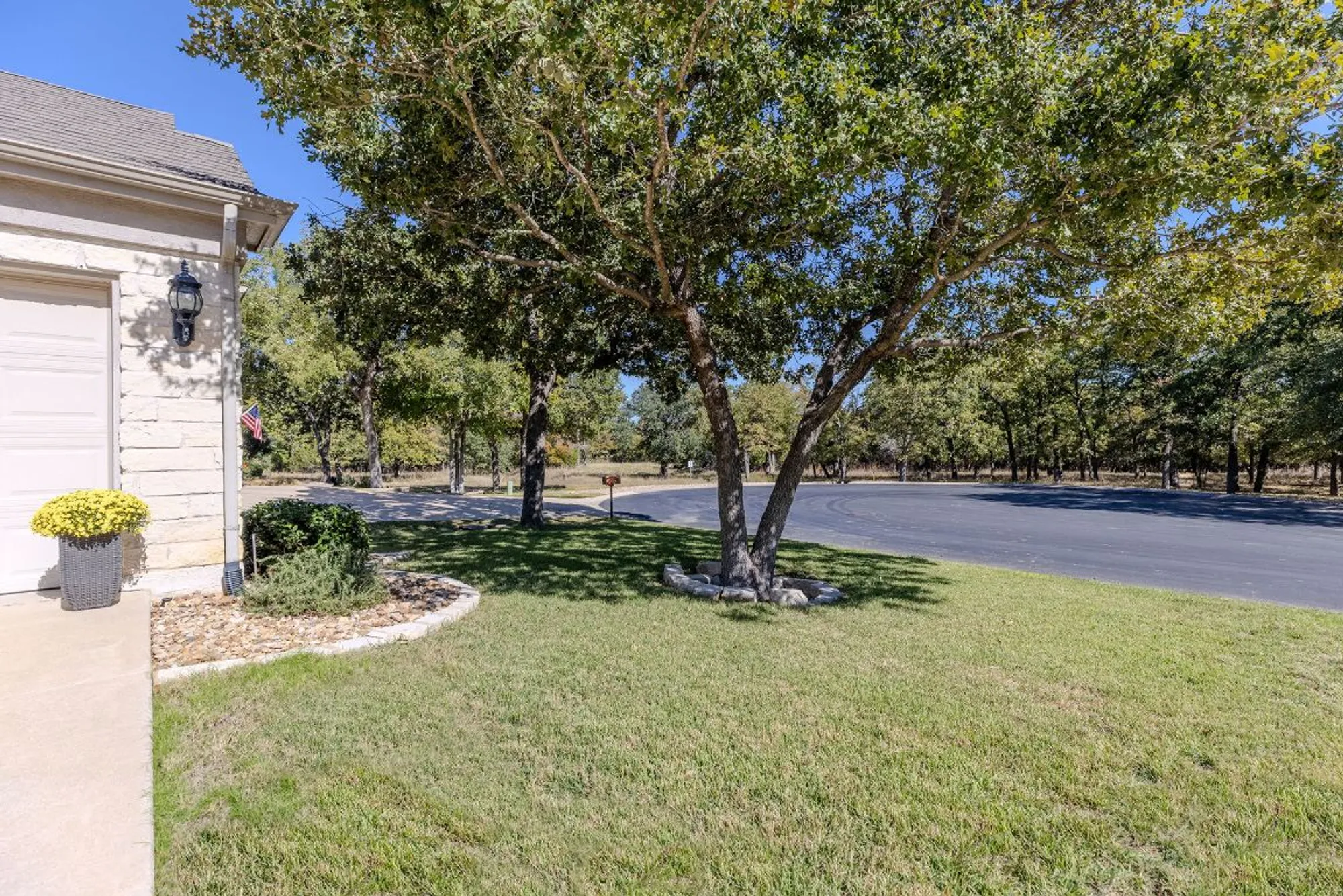 Property Slideshow image 5 of 34 | 207 cider orchard cv, Georgetown, TX, 78633