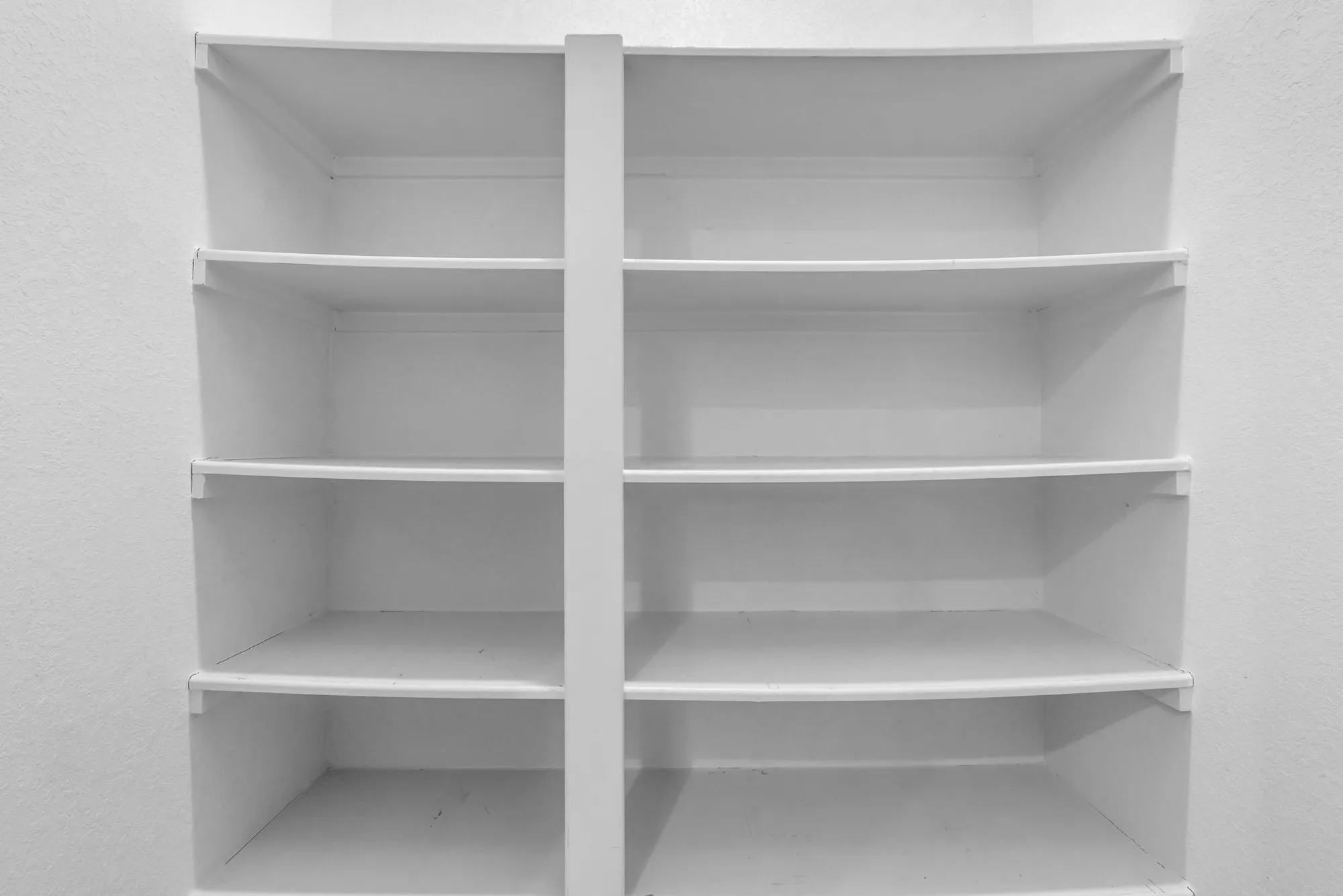 Property Slideshow image 10 of 50 | 214 n wild petunia trl, Montgomery, TX, 77316