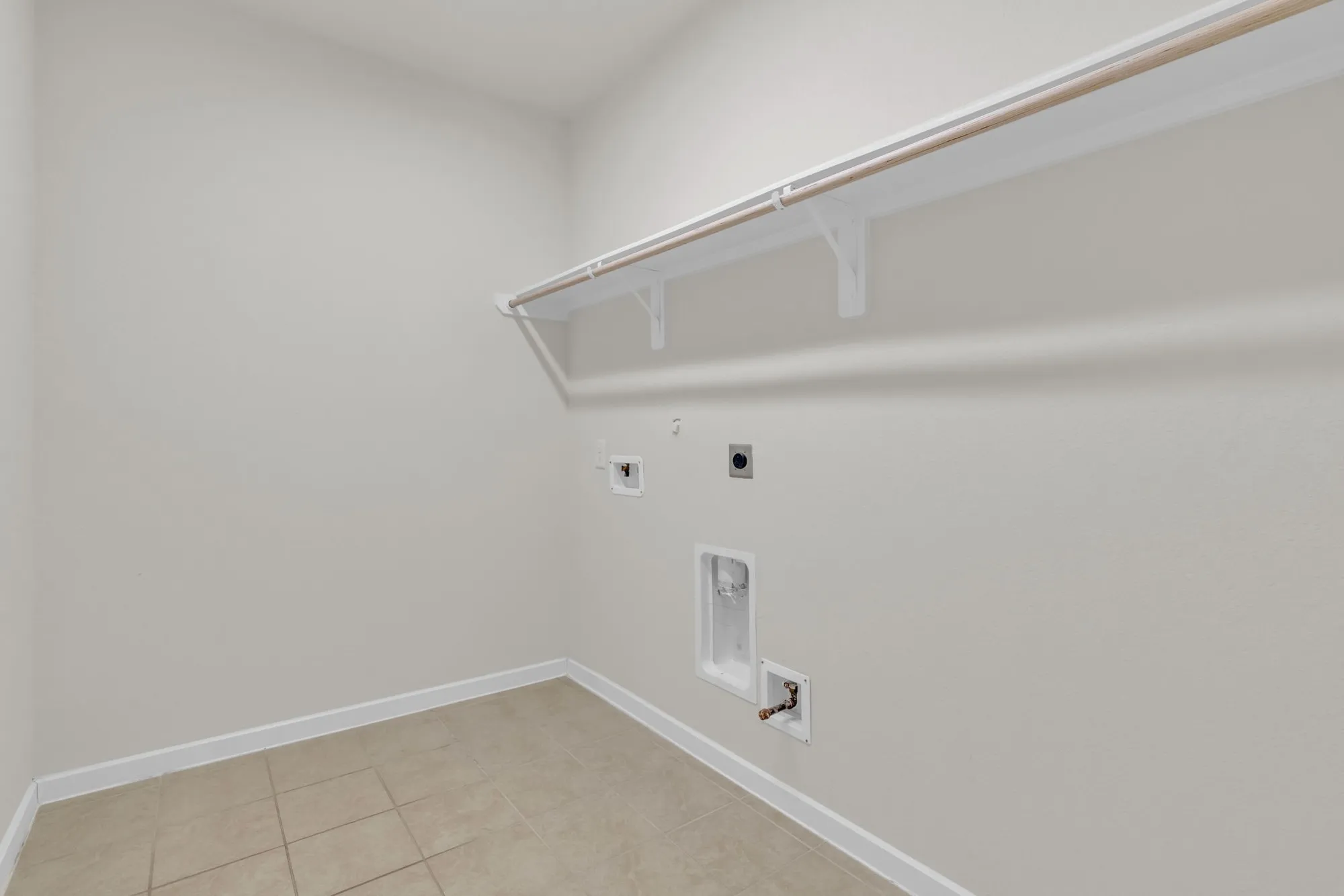 Property Slideshow image 50 of 50 | 214 n wild petunia trl, Montgomery, TX, 77316