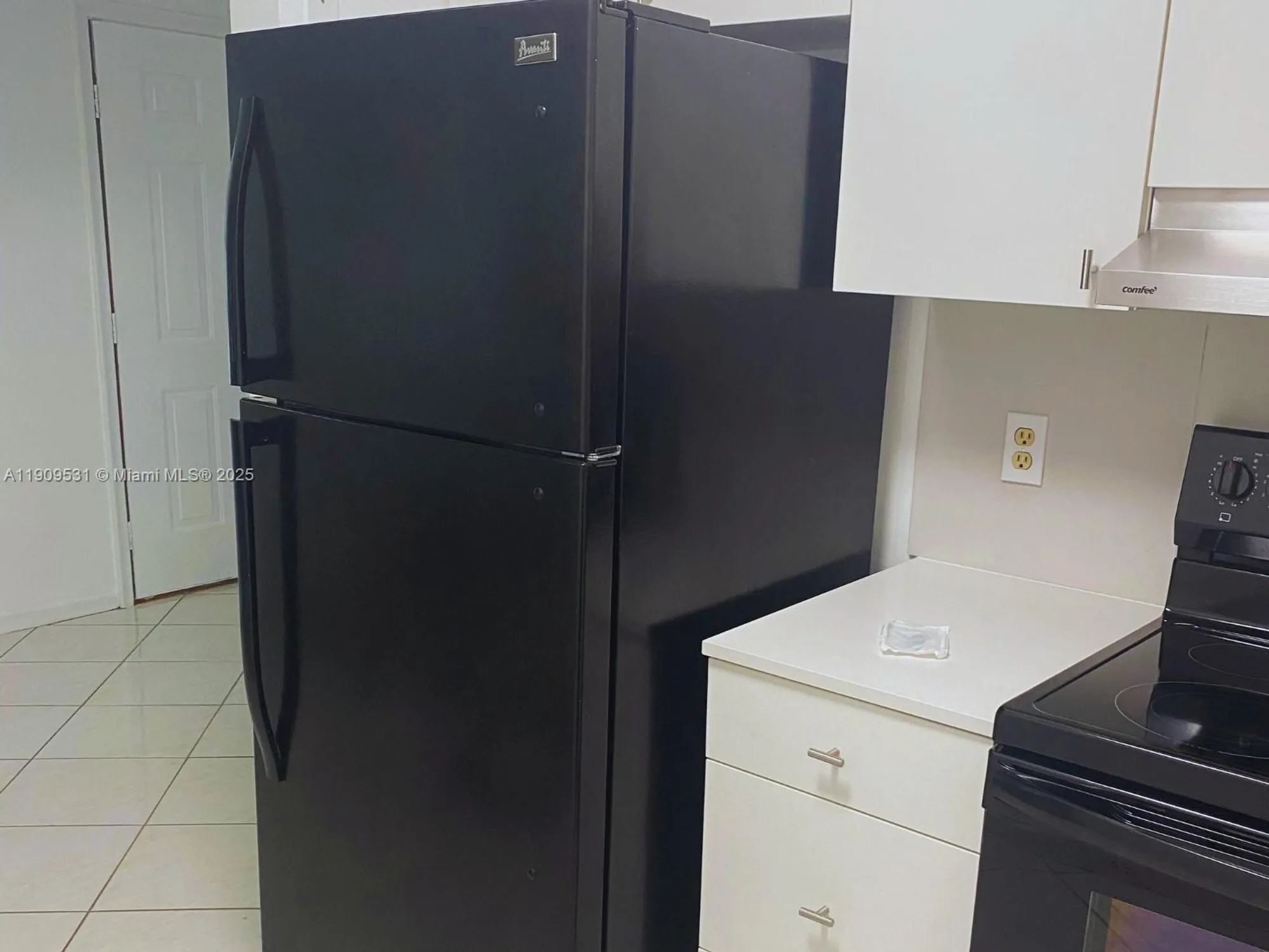 Property Slideshow image 6 of 38 | 13550 sw 6th ct apt a308, Pembroke Pines, FL, 33027