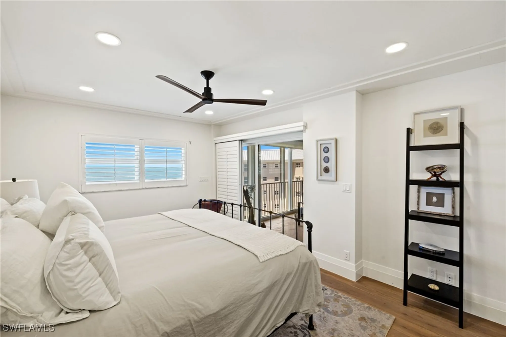Property Slideshow image 27 of 48 | 2901 gulf shore blvd n # 803s, Naples, FL, 34103