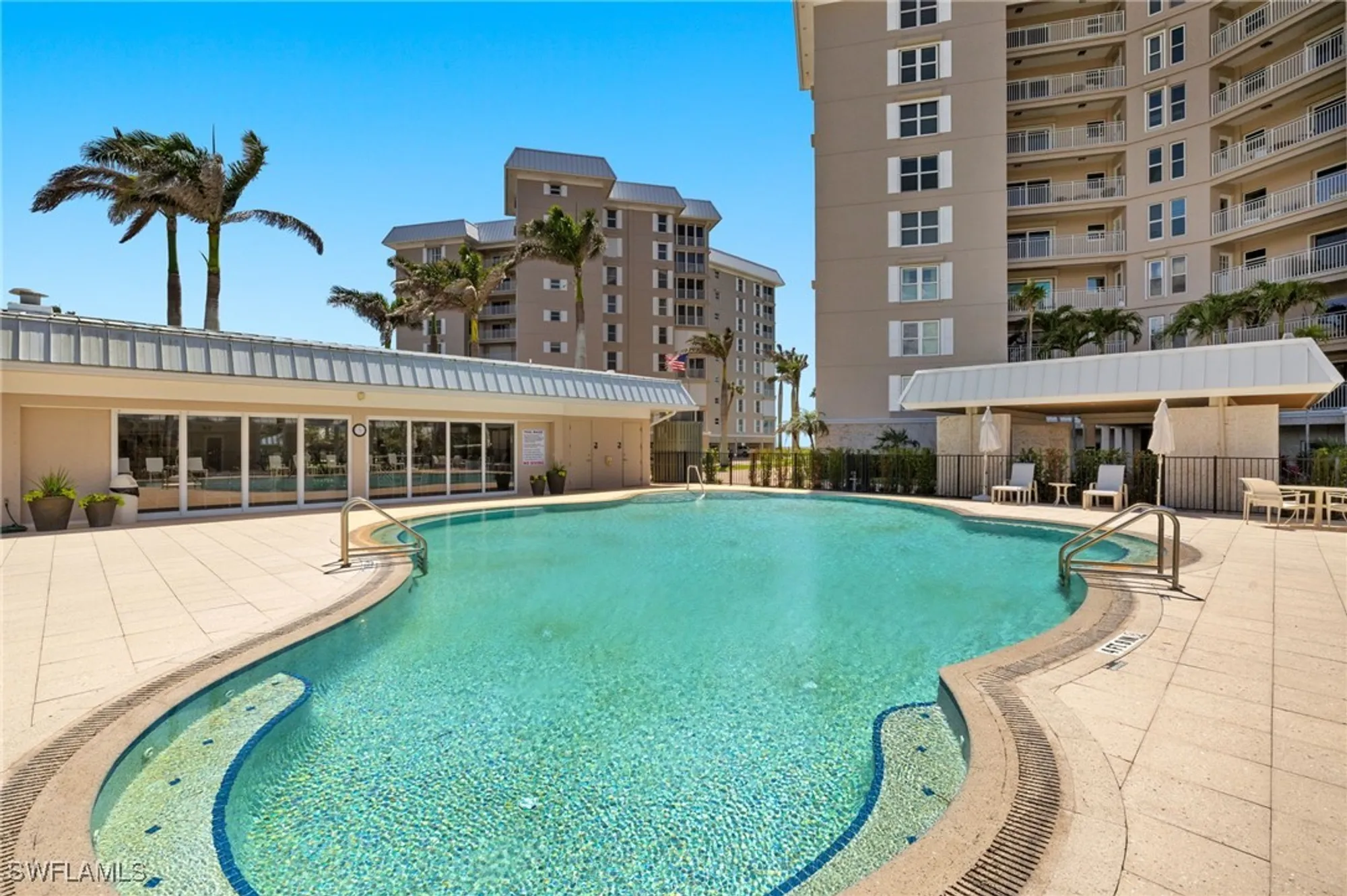 Property Slideshow image 38 of 48 | 2901 gulf shore blvd n # 803s, Naples, FL, 34103