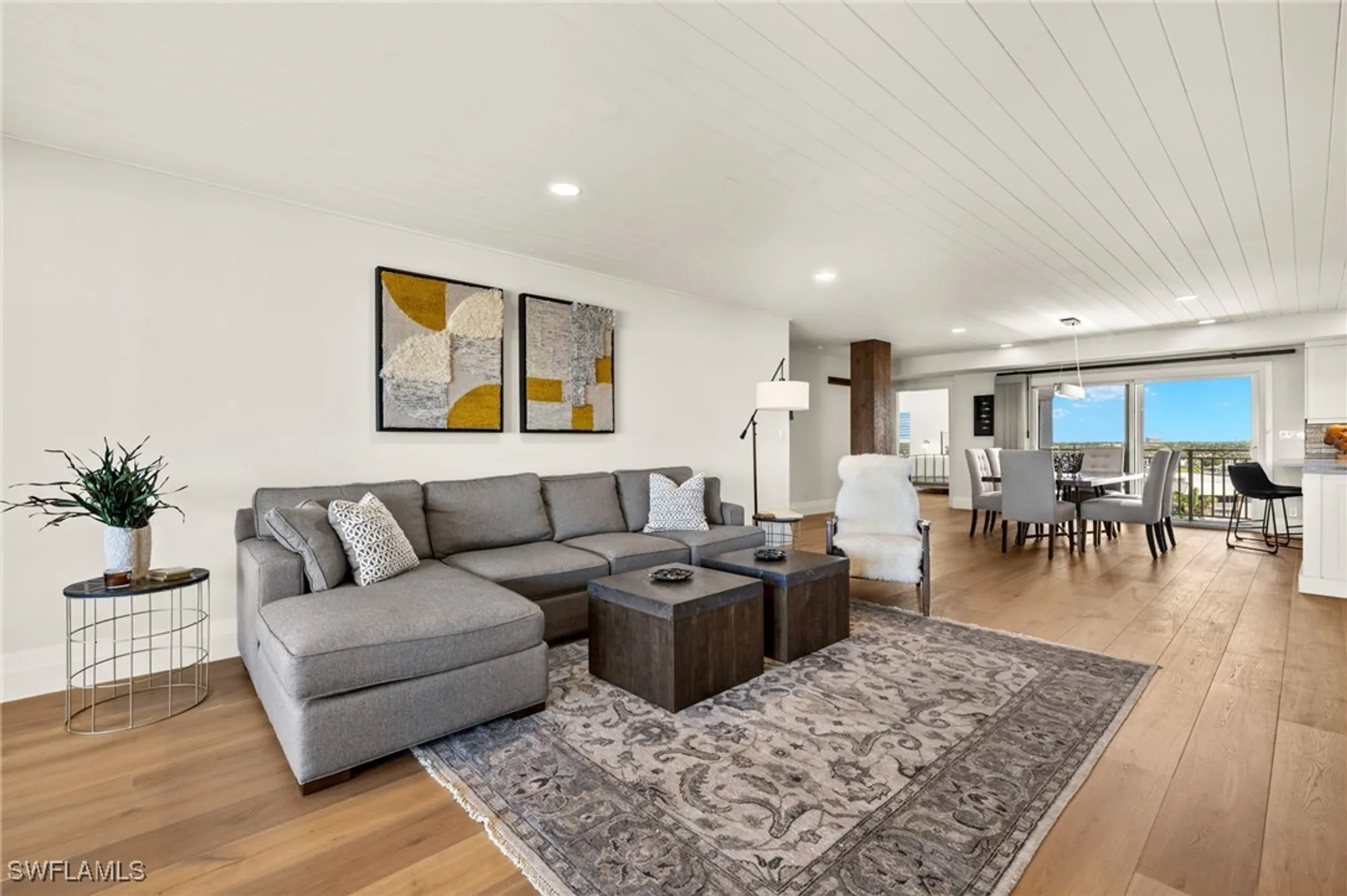 Property Slideshow image 9 of 48 | 2901 gulf shore blvd n # 803s, Naples, FL, 34103