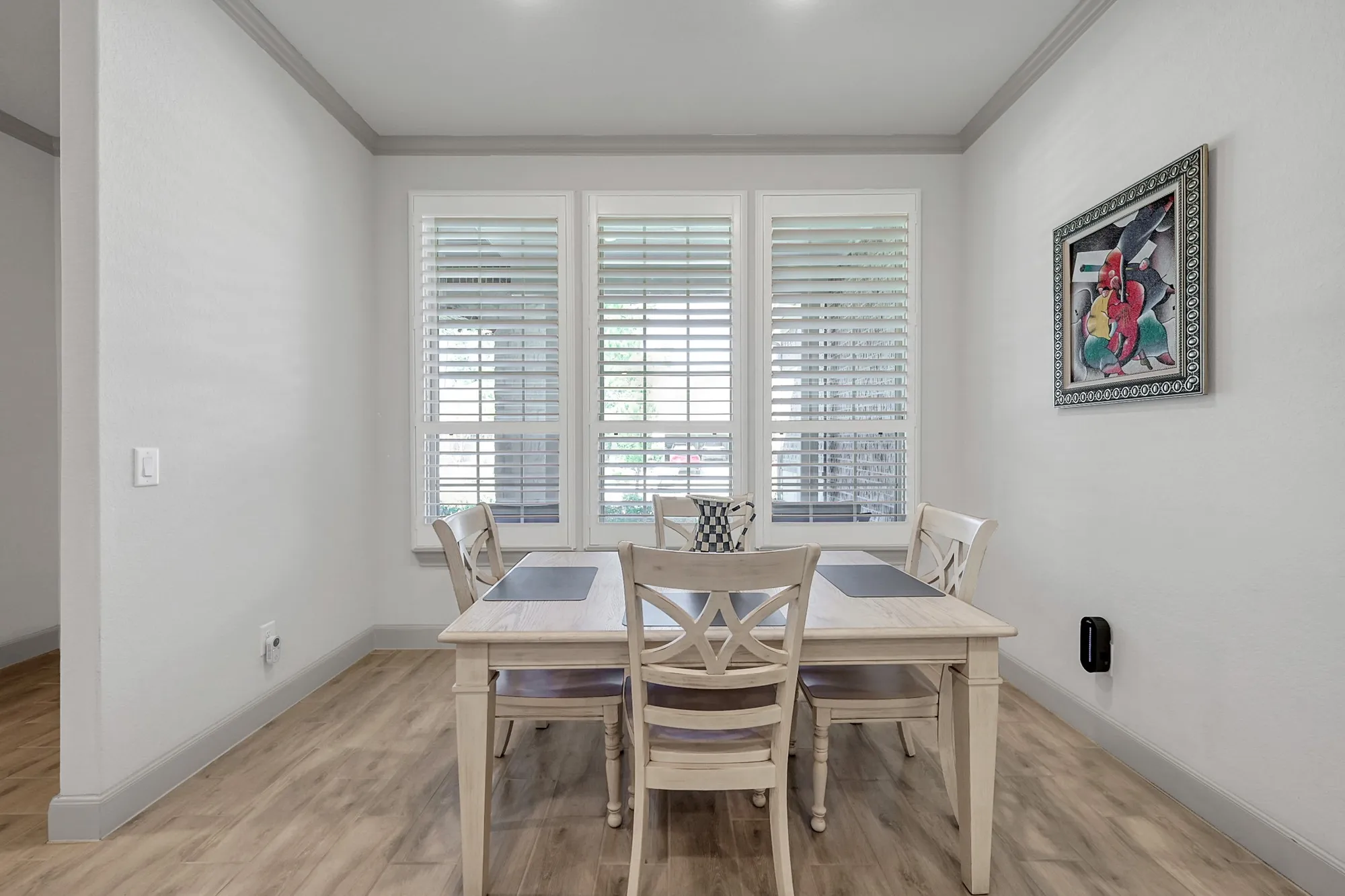 Property Slideshow image 18 of 49 | 233 appaloosa ct, The Woodlands, TX, 77382