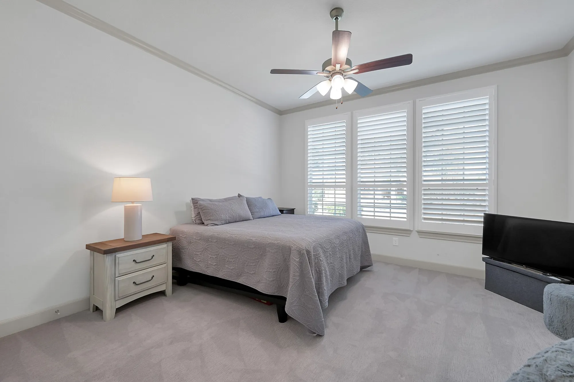 Property Slideshow image 27 of 49 | 233 appaloosa ct, The Woodlands, TX, 77382