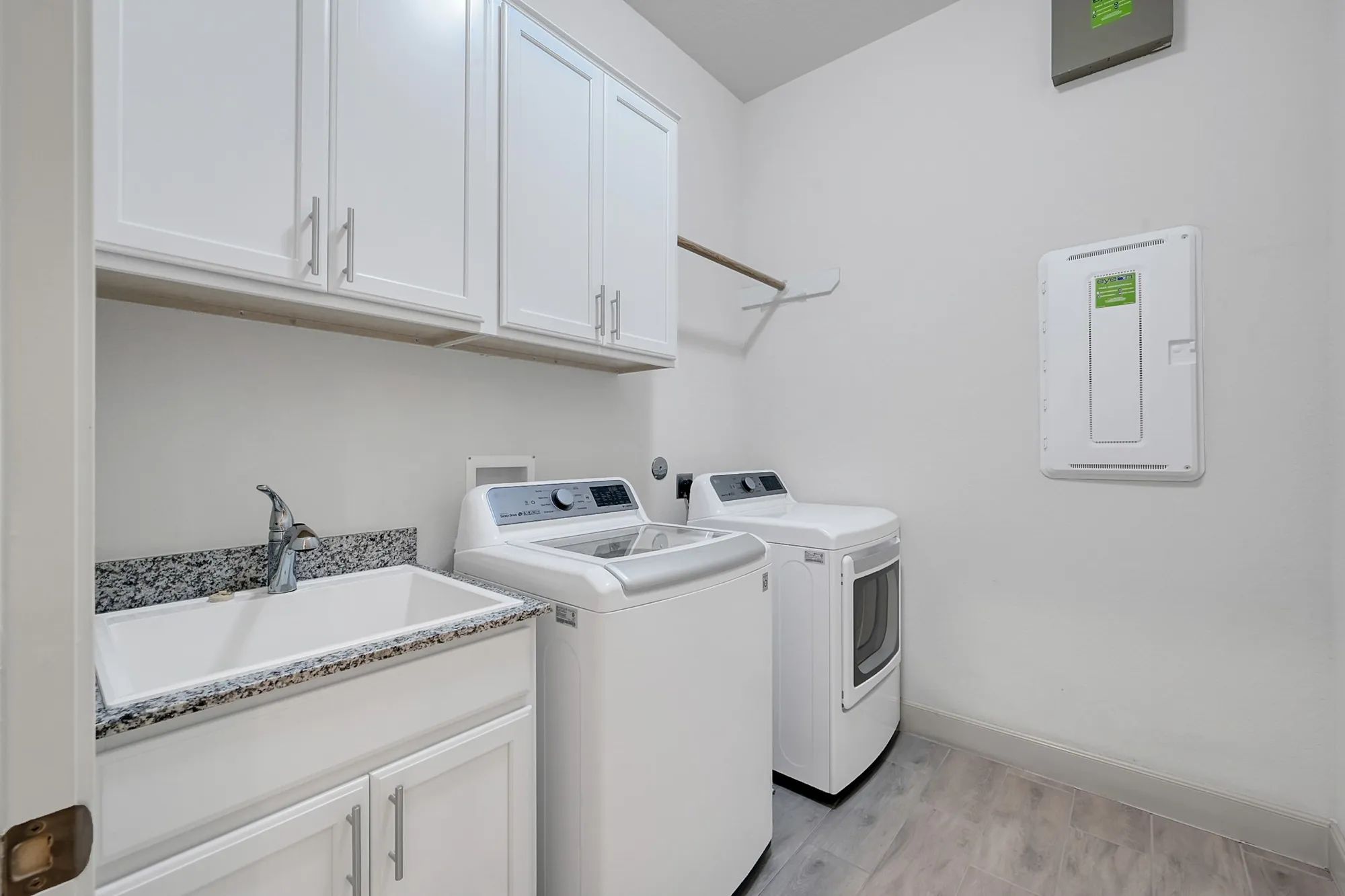 Property Slideshow image 20 of 49 | 233 appaloosa ct, The Woodlands, TX, 77382