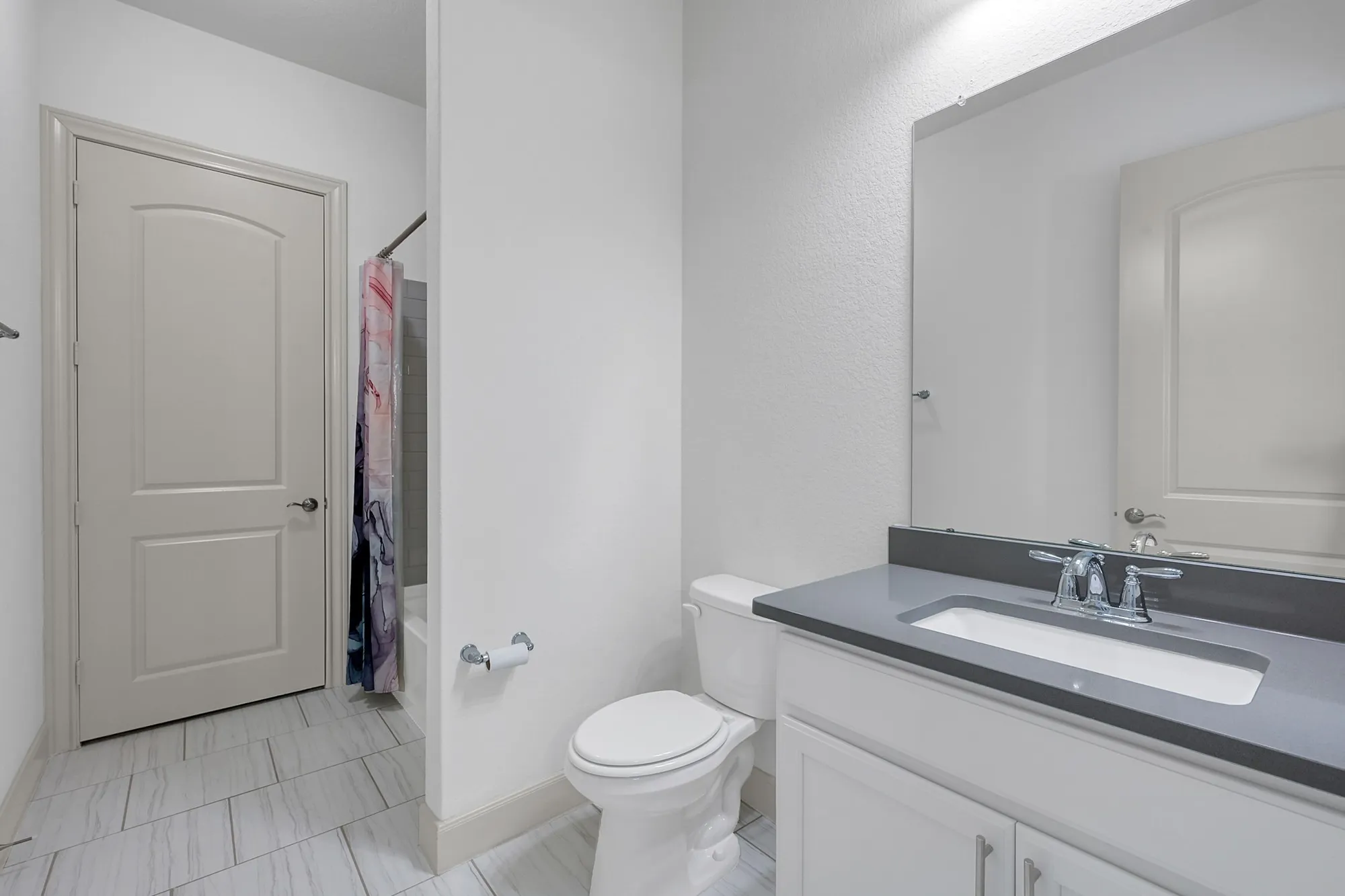 Property Slideshow image 32 of 49 | 233 appaloosa ct, The Woodlands, TX, 77382