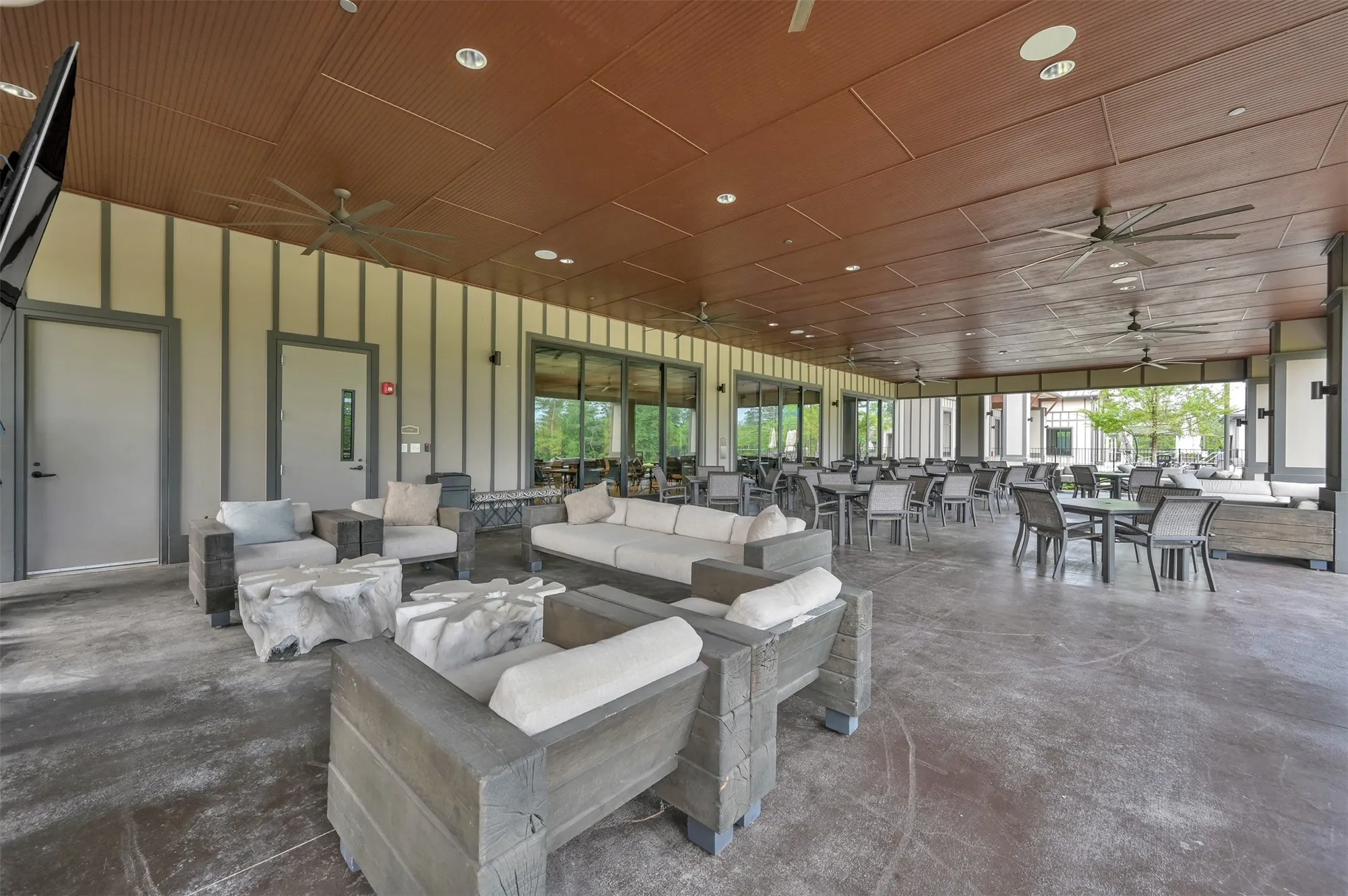 Property Slideshow image 48 of 49 | 233 appaloosa ct, The Woodlands, TX, 77382