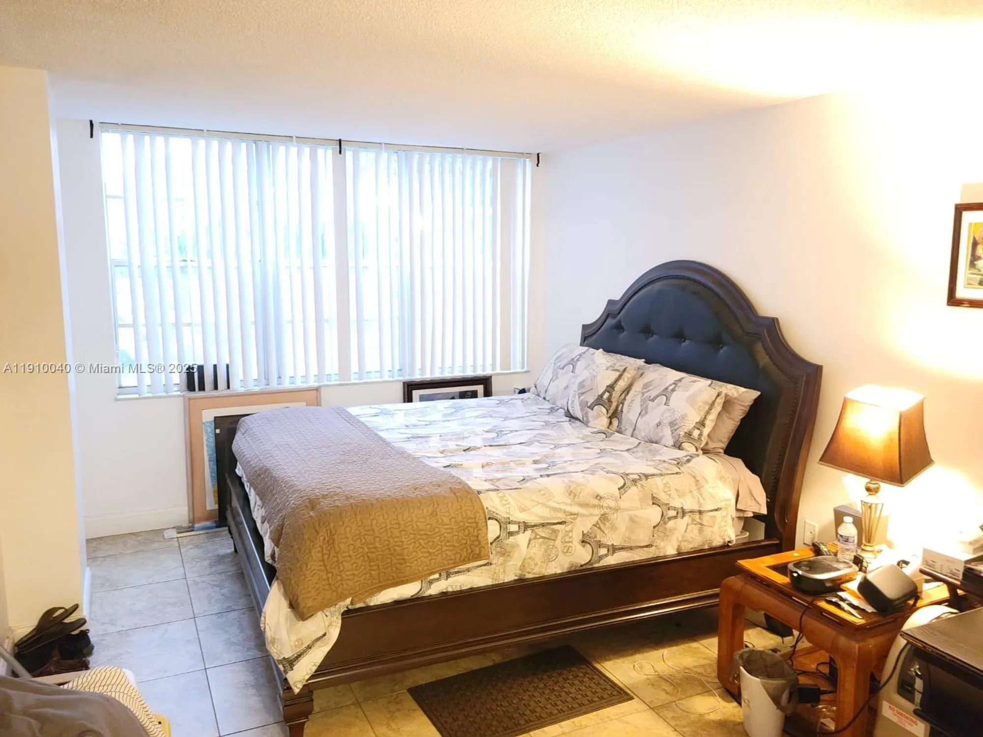 Property Slideshow image 3 of 7 | 1400 saint charles pl 215, Pembroke Pines, FL, 33026