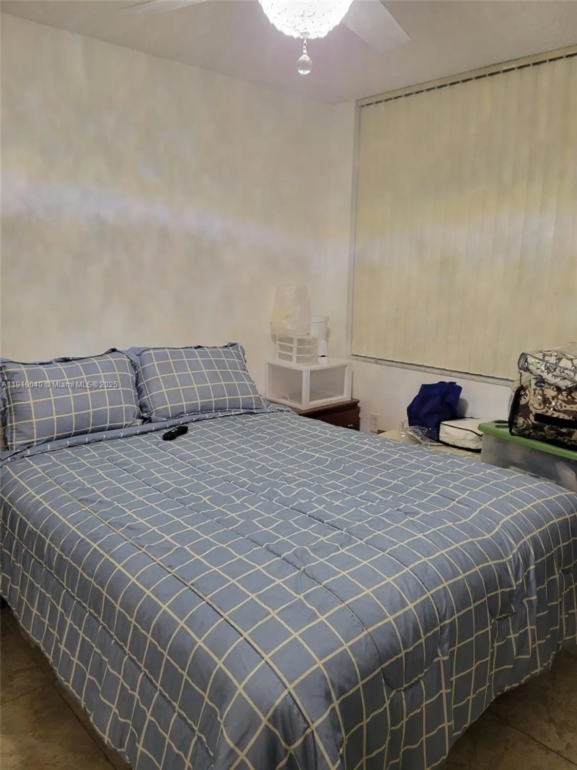 Property Slideshow image 7 of 7 | 1400 saint charles pl 215, Pembroke Pines, FL, 33026