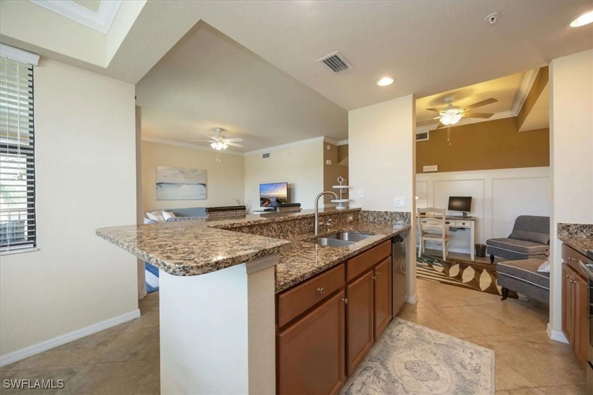 Property Slideshow image 7 of 25 | 9731 acqua ct 537, Naples, FL, 34113