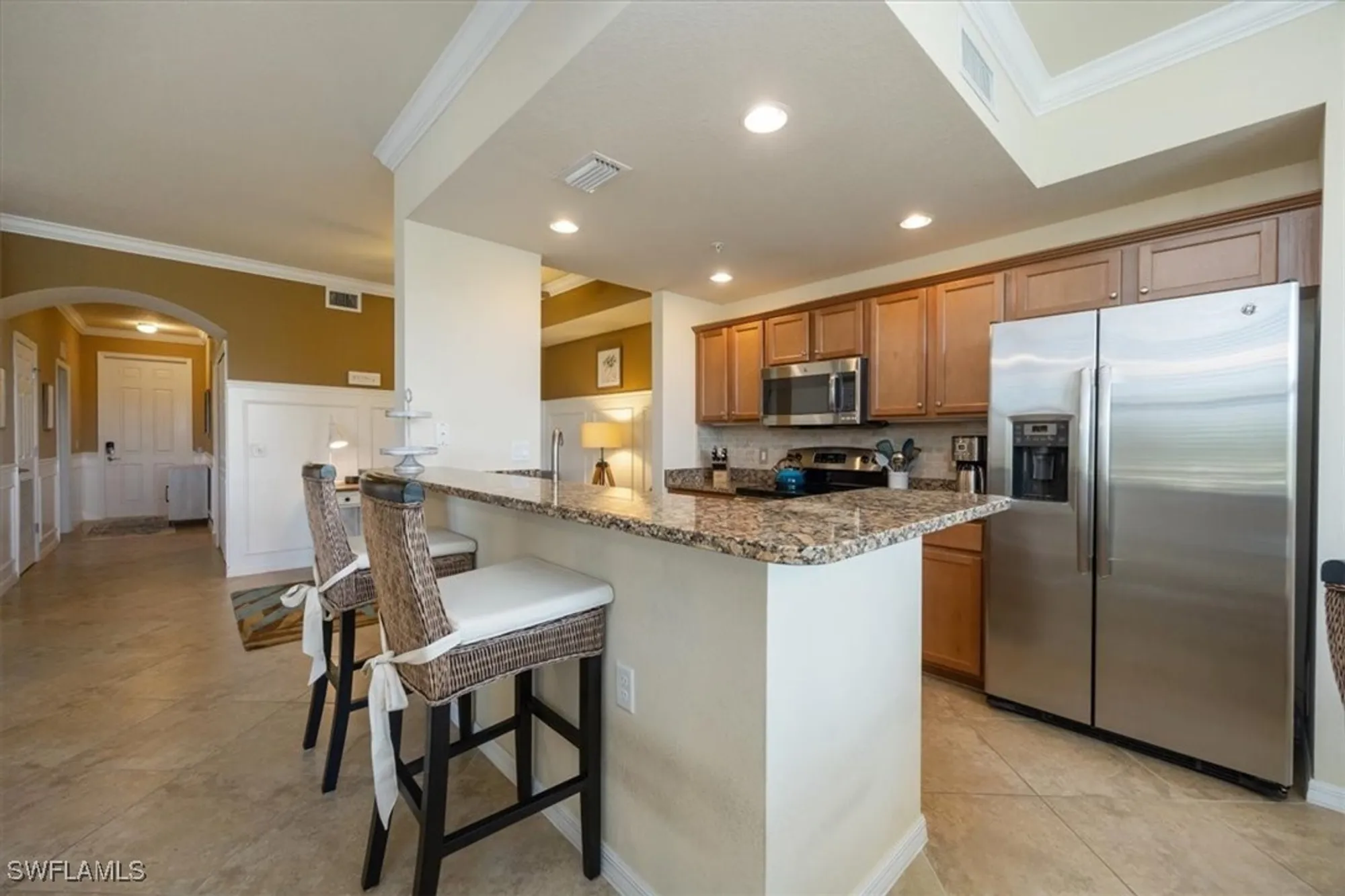 Property Slideshow image 9 of 25 | 9731 acqua ct 537, Naples, FL, 34113