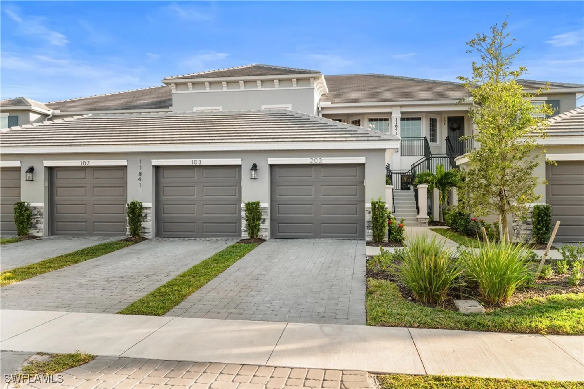 Property Slideshow image 27 of 42 | 11841 venetian lagoon dr unit 203, Fort Myers, FL, 33913