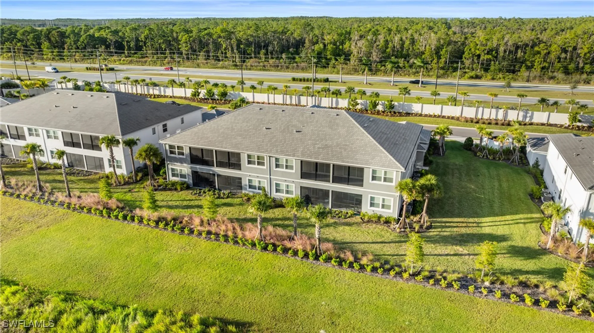 Property Slideshow image 28 of 42 | 11841 venetian lagoon dr unit 203, Fort Myers, FL, 33913