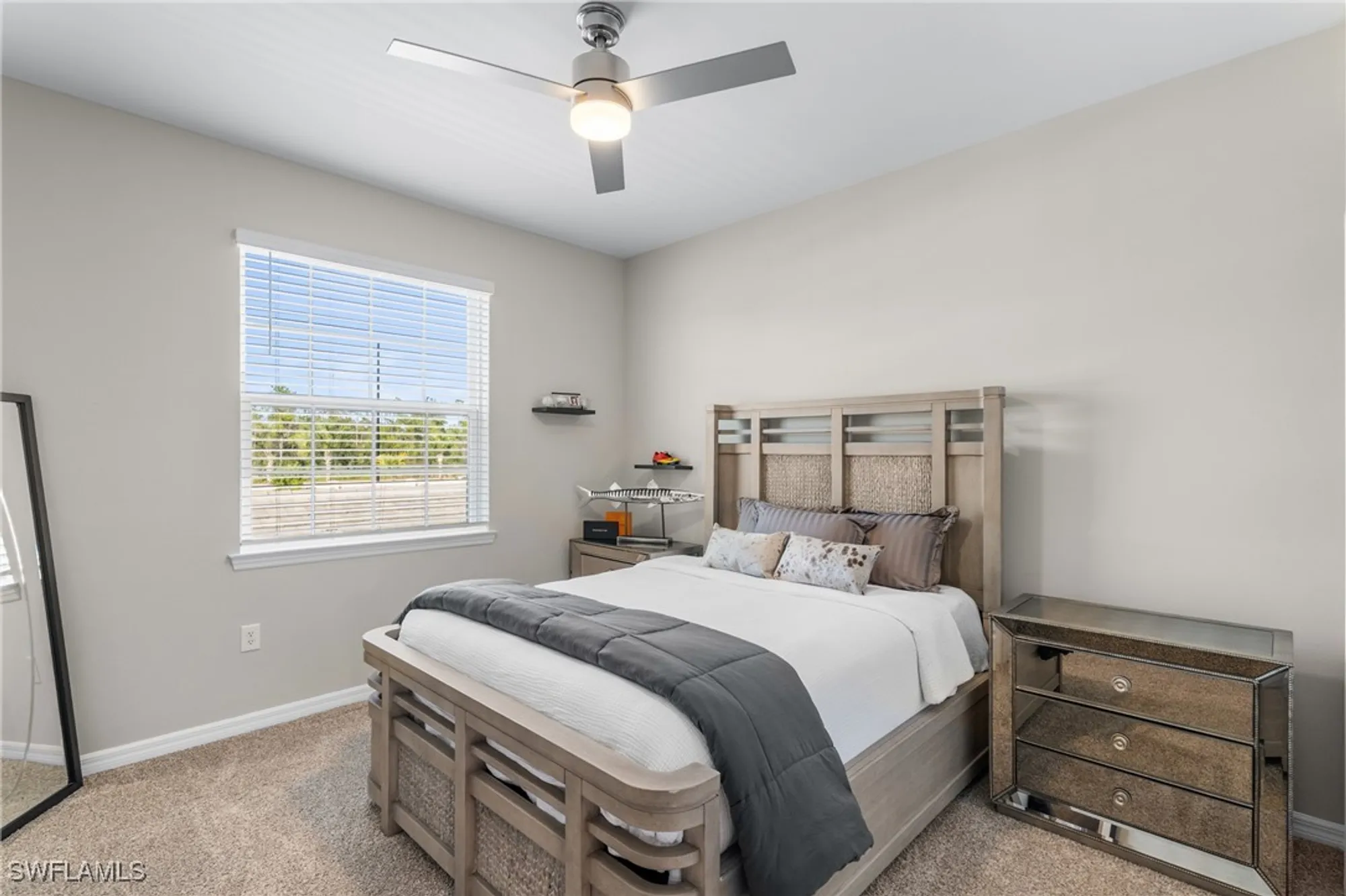 Property Slideshow image 21 of 42 | 11841 venetian lagoon dr unit 203, Fort Myers, FL, 33913