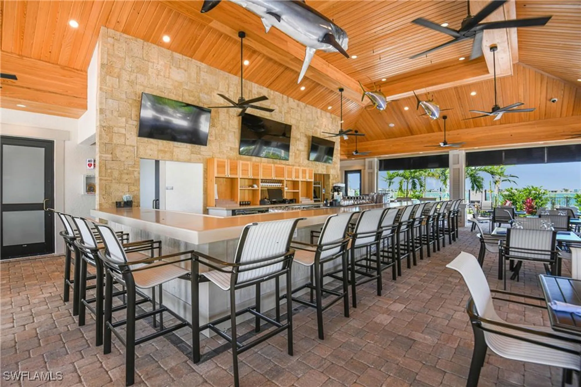 Property Slideshow image 34 of 42 | 11841 venetian lagoon dr unit 203, Fort Myers, FL, 33913