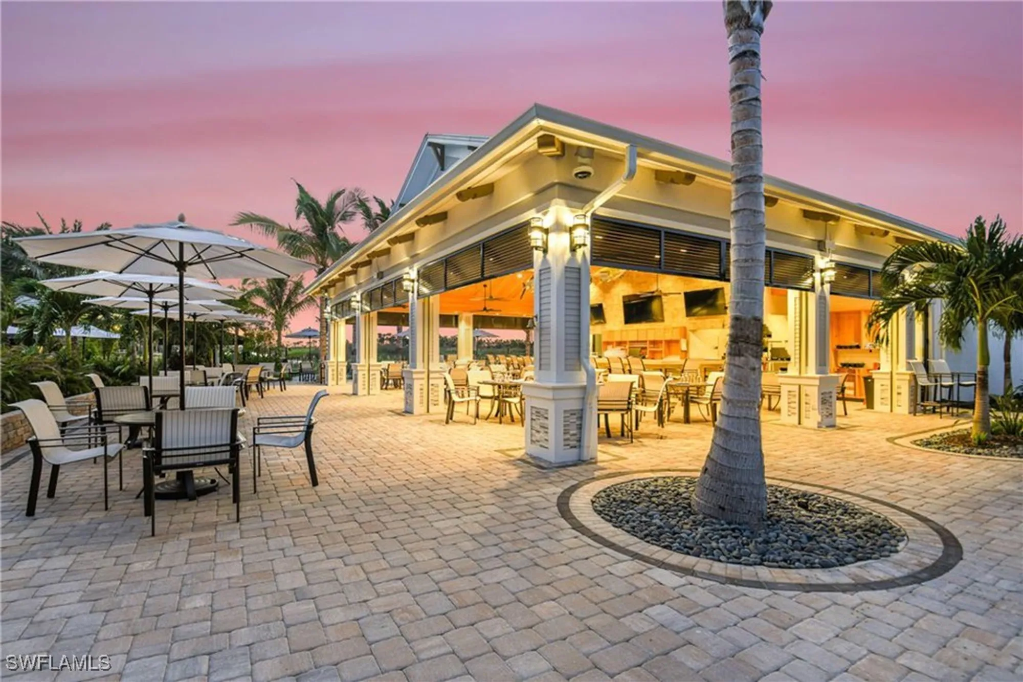Property Slideshow image 35 of 42 | 11841 venetian lagoon dr unit 203, Fort Myers, FL, 33913