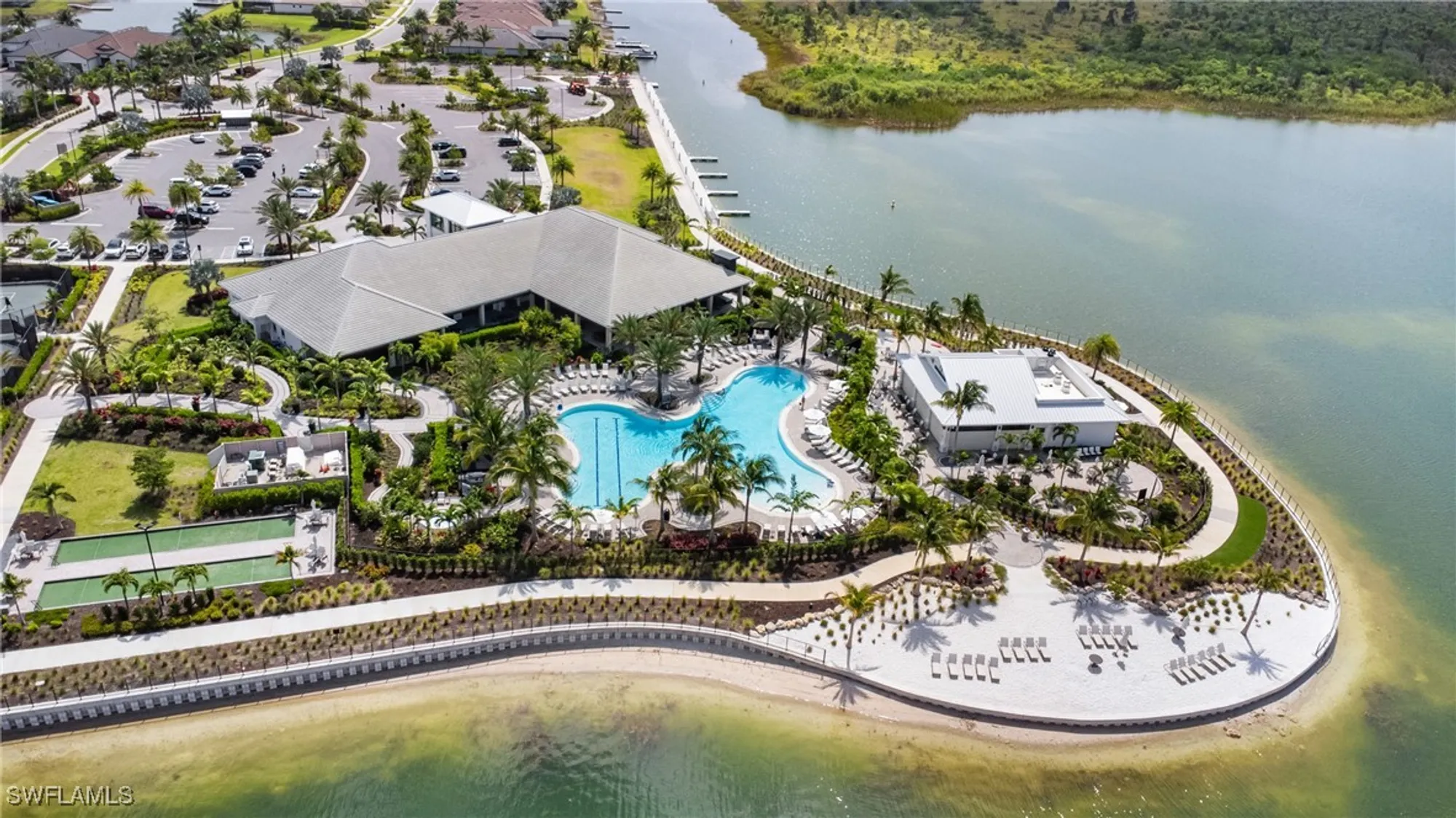 Property Slideshow image 42 of 42 | 11841 venetian lagoon dr unit 203, Fort Myers, FL, 33913