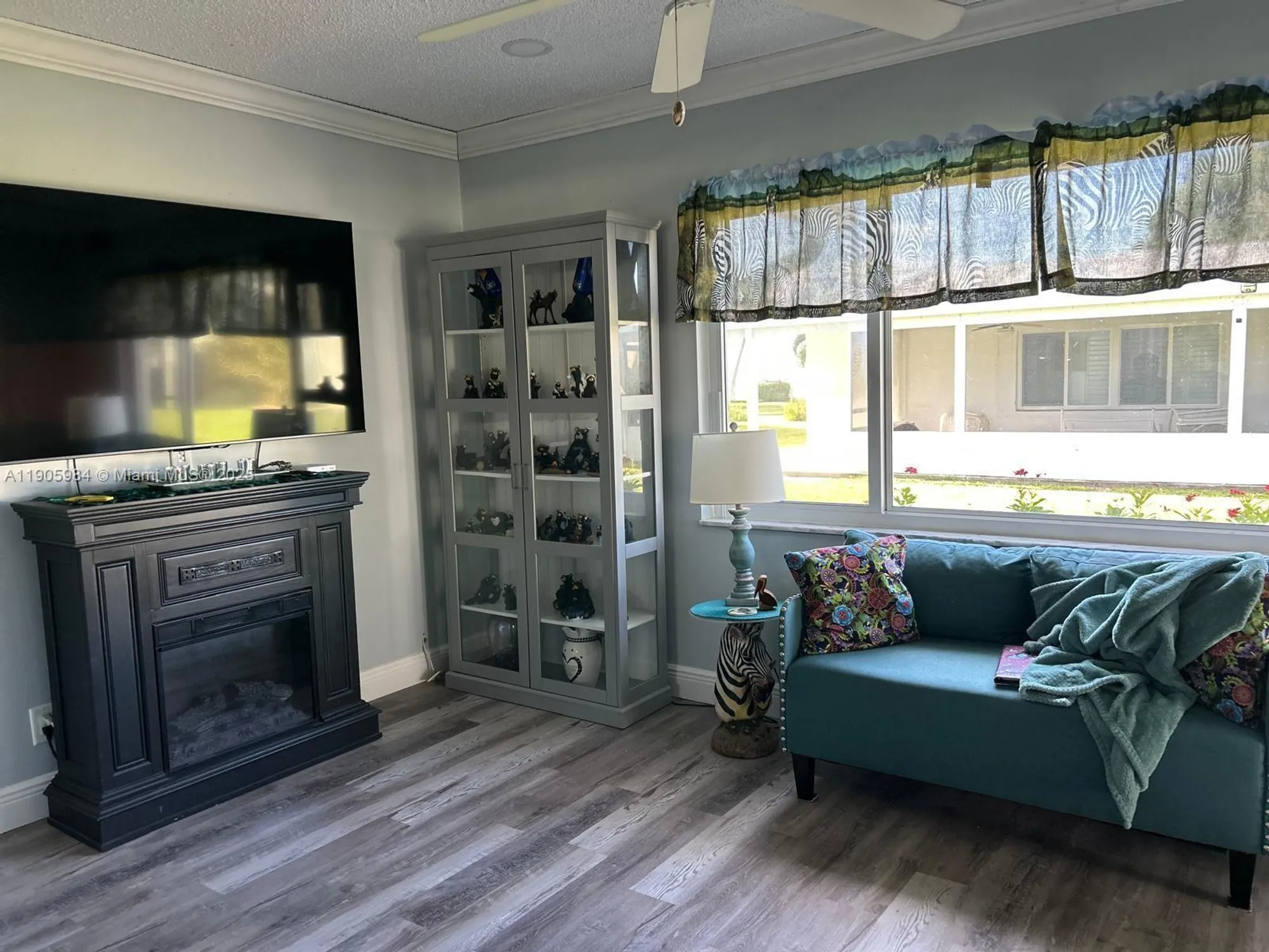 Property Slideshow image 3 of 15 | 1907 sw 22nd way, Boynton Beach, FL, 33426