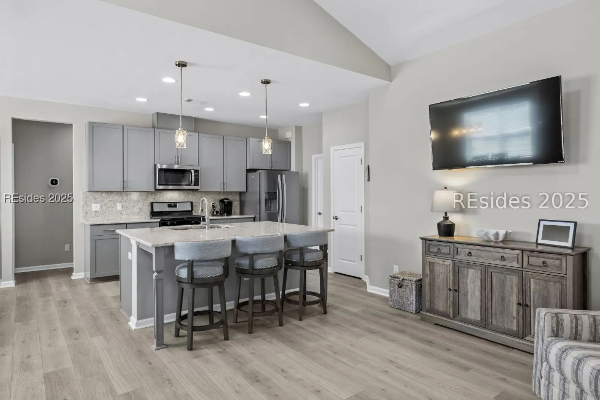 Property Slideshow image 9 of 42 | 141 sandbar ln # 101, Hardeeville, SC, 29927