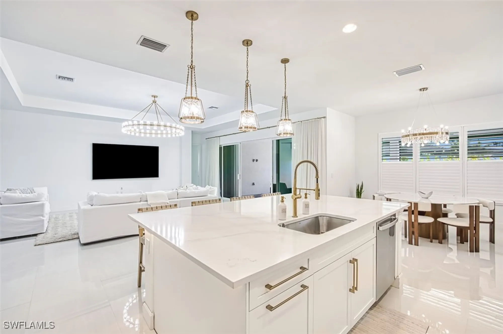 Property Slideshow image 15 of 48 | 12169 eucalyptus way, Naples, FL, 34120