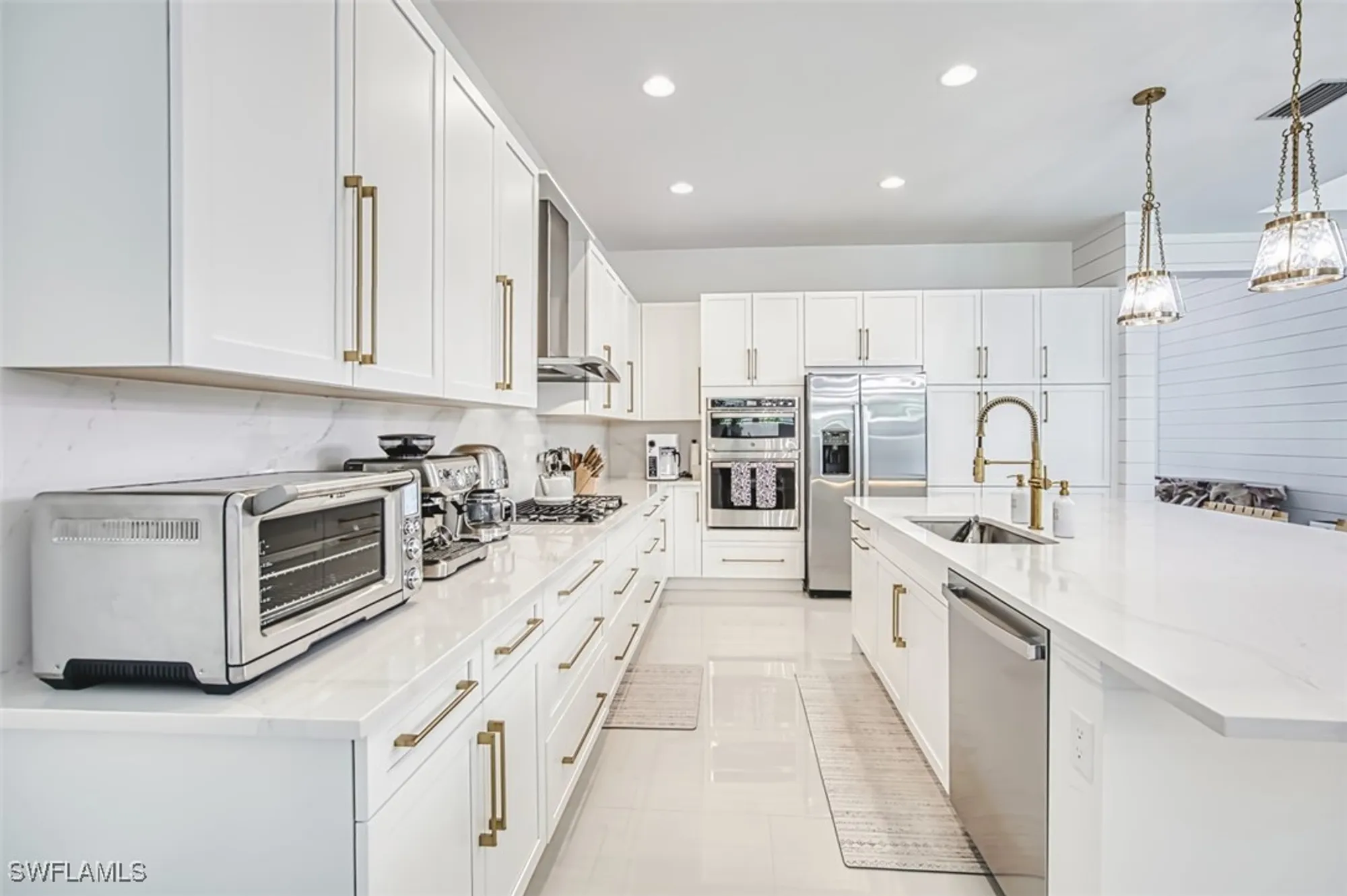 Property Slideshow image 12 of 48 | 12169 eucalyptus way, Naples, FL, 34120