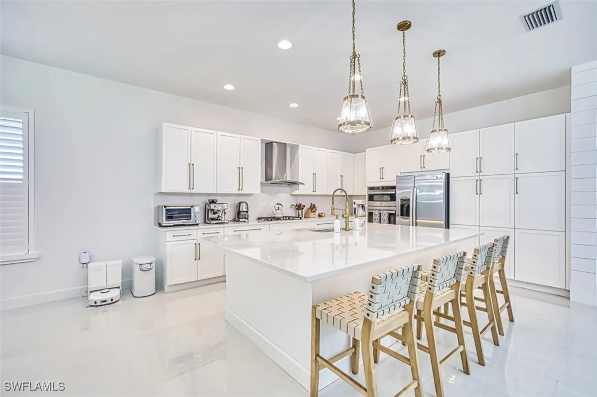 Property Slideshow image 13 of 48 | 12169 eucalyptus way, Naples, FL, 34120