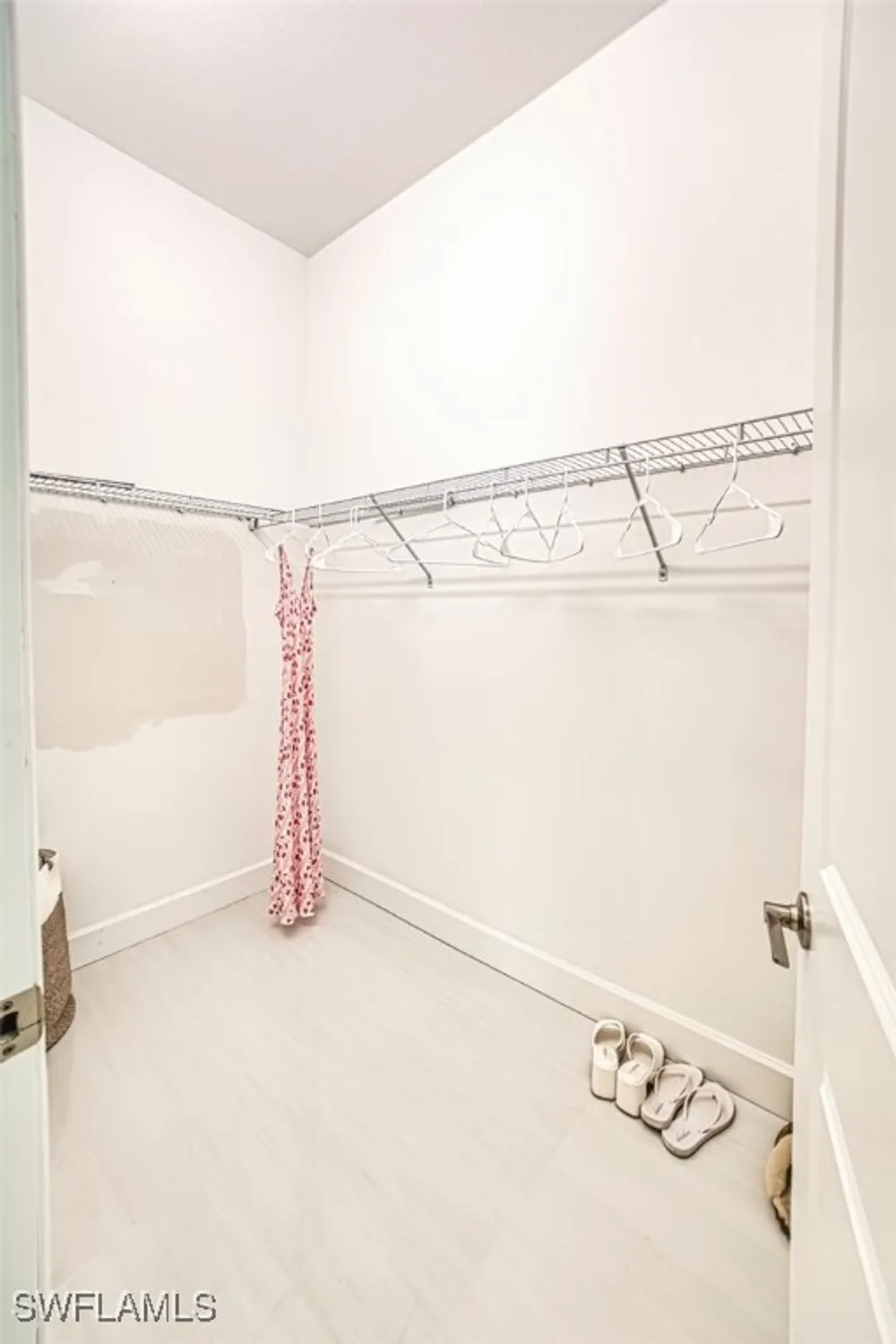 Property Slideshow image 29 of 48 | 12169 eucalyptus way, Naples, FL, 34120