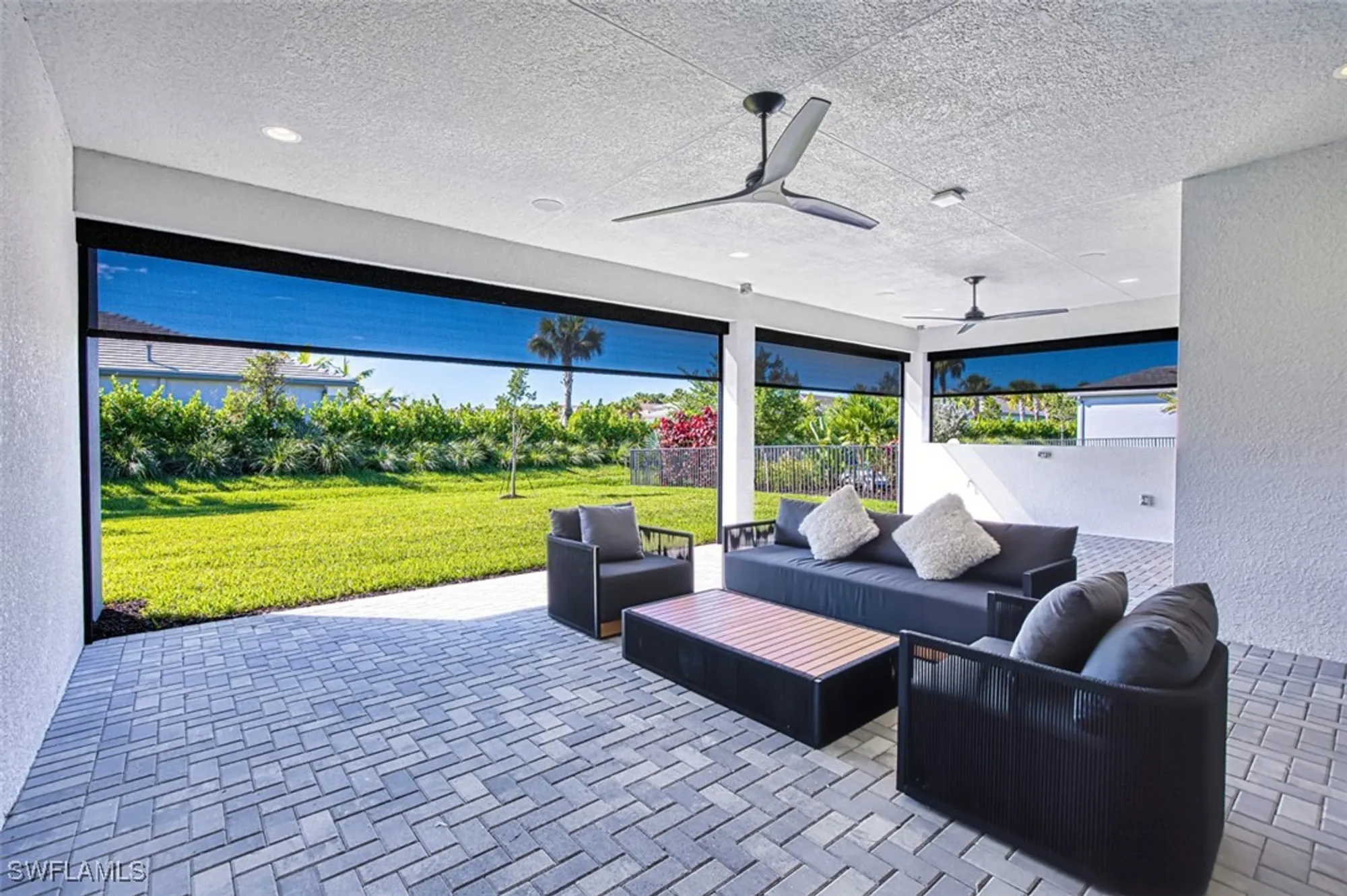 Property Slideshow image 42 of 48 | 12169 eucalyptus way, Naples, FL, 34120