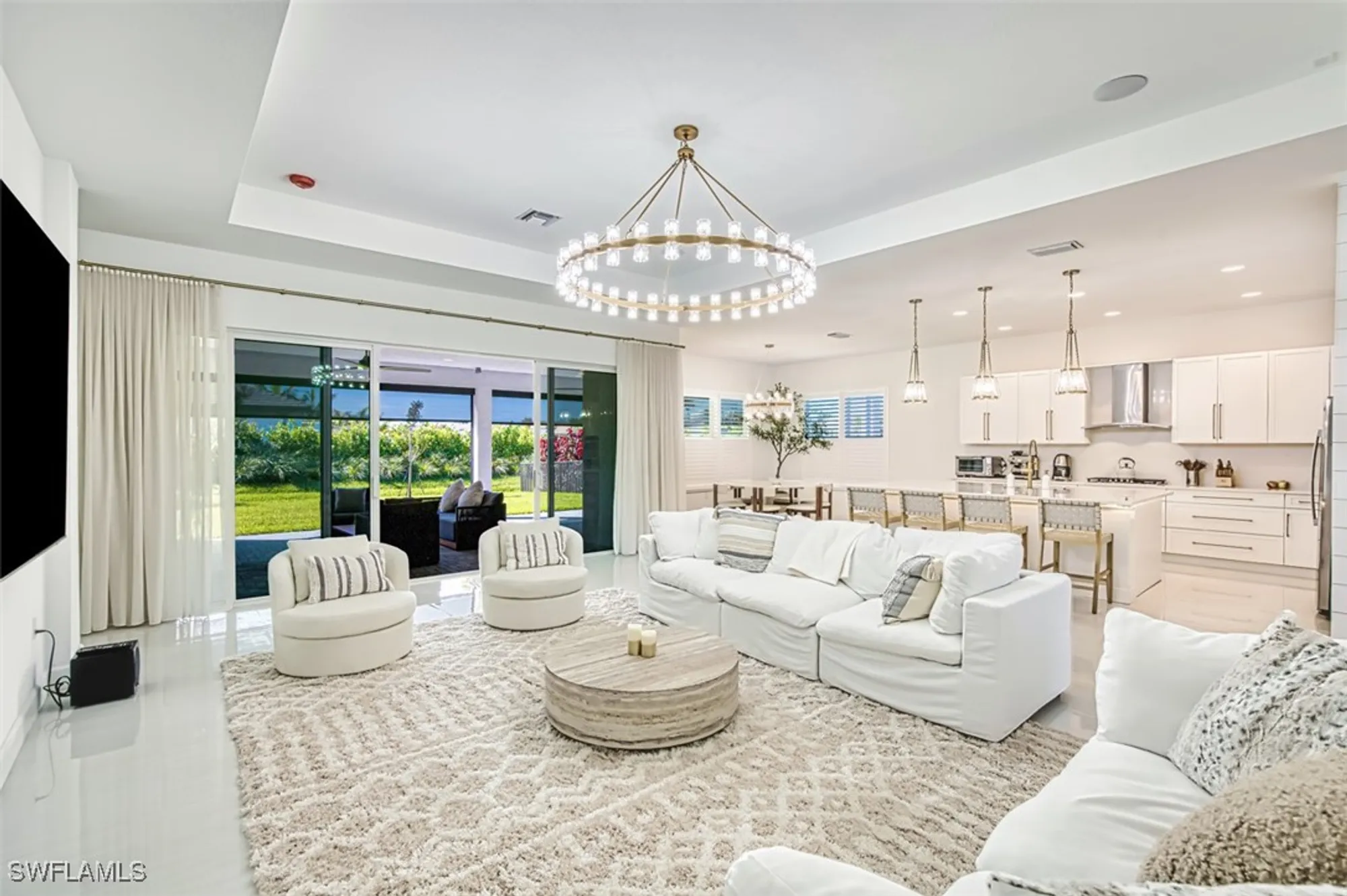 Property Slideshow image 7 of 48 | 12169 eucalyptus way, Naples, FL, 34120