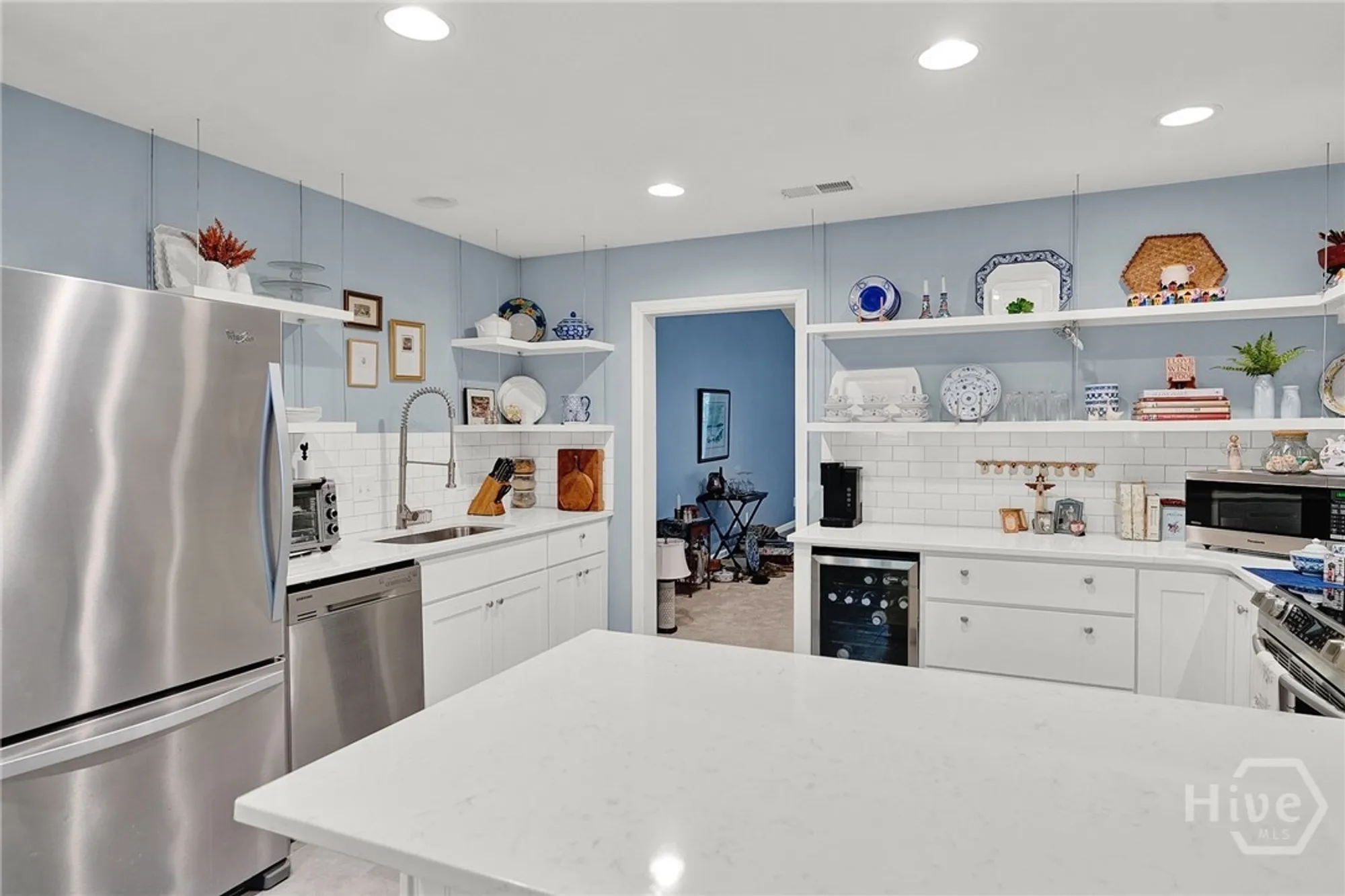 Property Slideshow image 17 of 33 | 15 franklin creek rd n, Savannah, GA, 31411