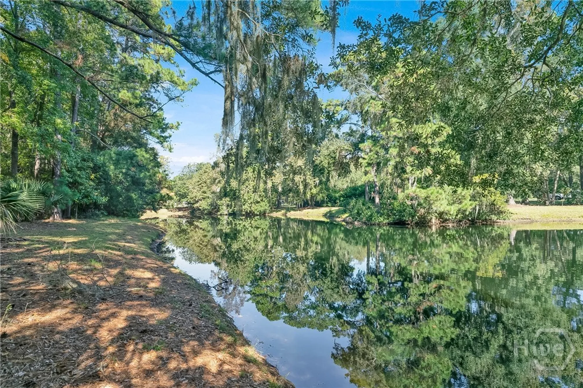 Property Slideshow image 10 of 33 | 15 franklin creek rd n, Savannah, GA, 31411