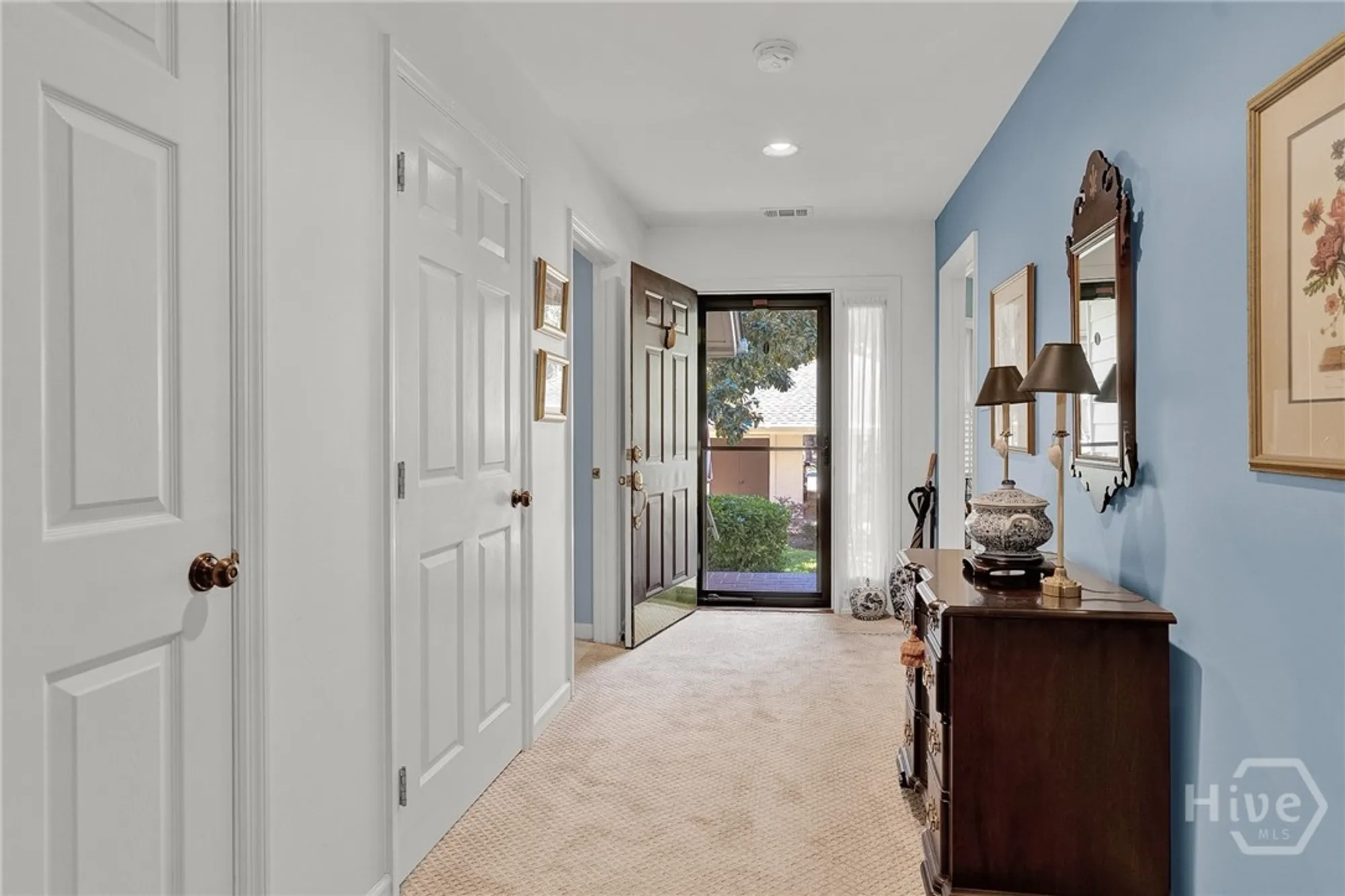 Property Slideshow image 12 of 33 | 15 franklin creek rd n, Savannah, GA, 31411