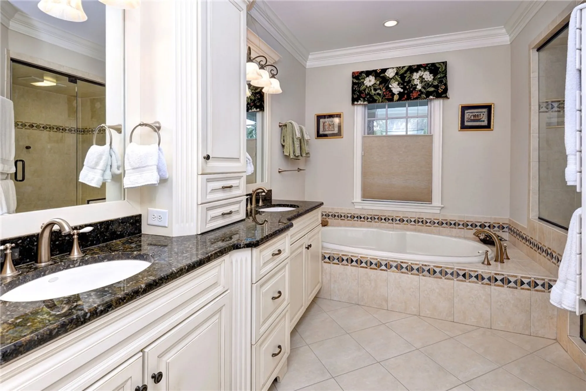 Property Slideshow image 23 of 45 | 162 waterton, Williamsburg, VA, 23188