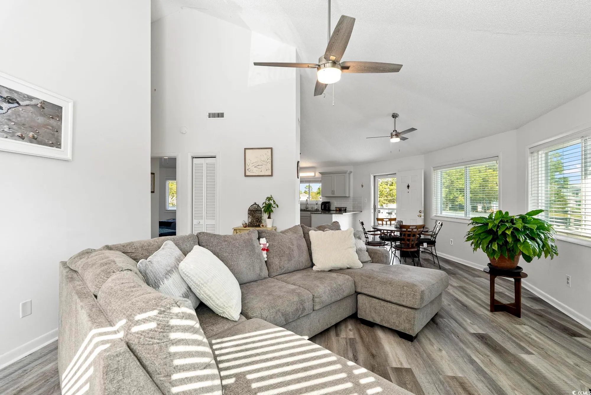 Property Slideshow image 16 of 27 | 622 tall oaks ln, Myrtle Beach, SC, 29588