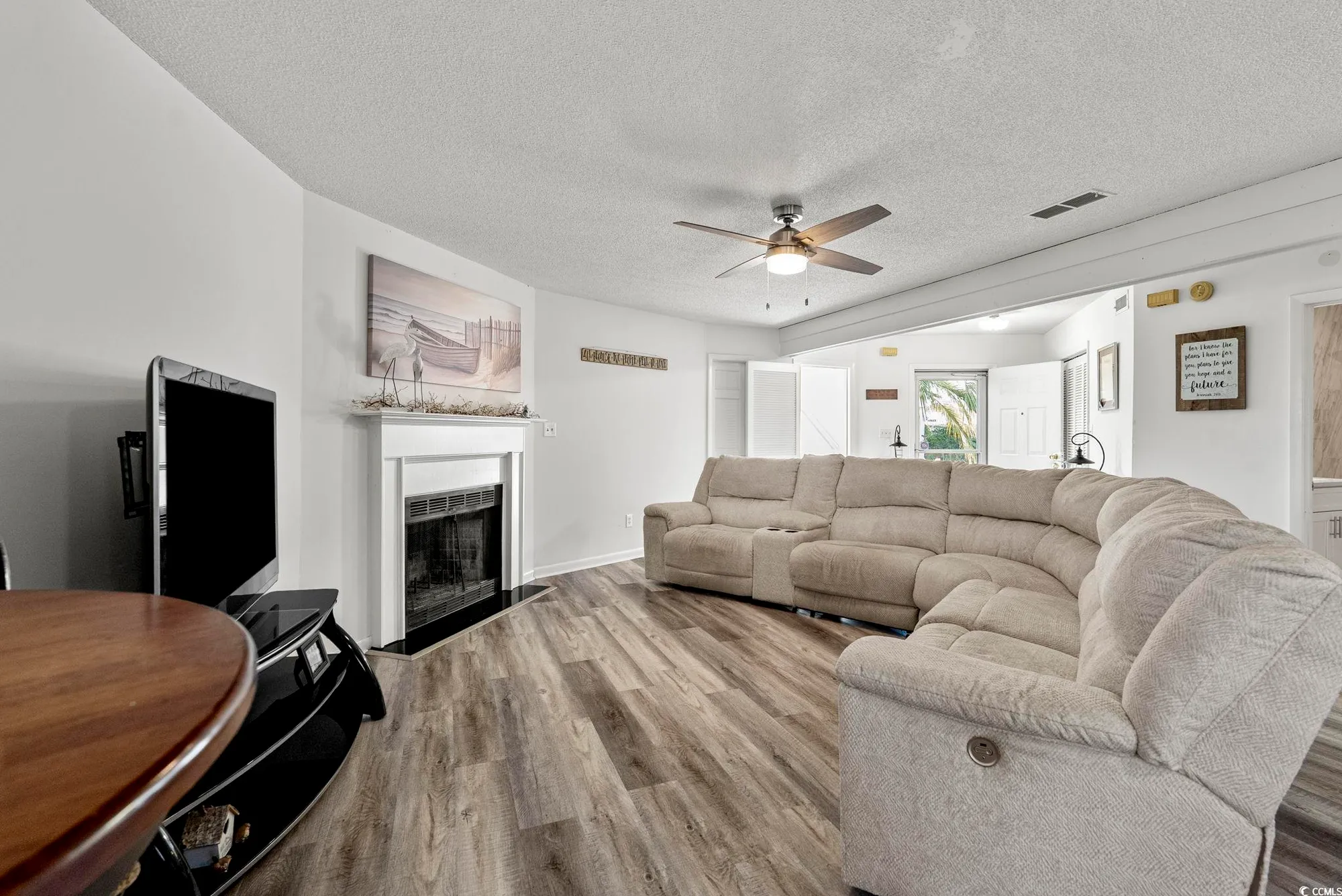 Property Slideshow image 5 of 27 | 622 tall oaks ln, Myrtle Beach, SC, 29588