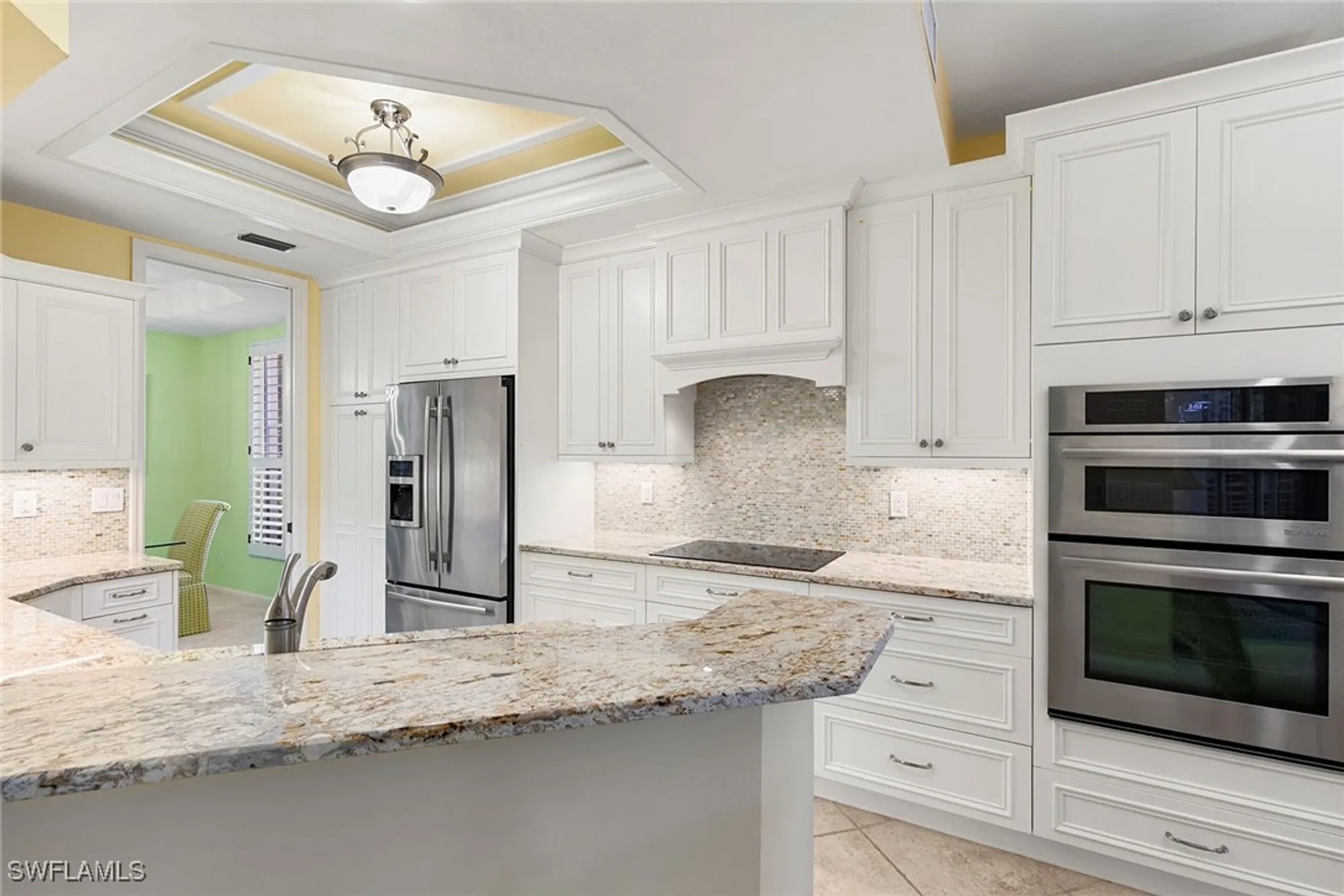 Property Slideshow image 15 of 50 | 8460 abbington cir 1811, Naples, FL, 34108