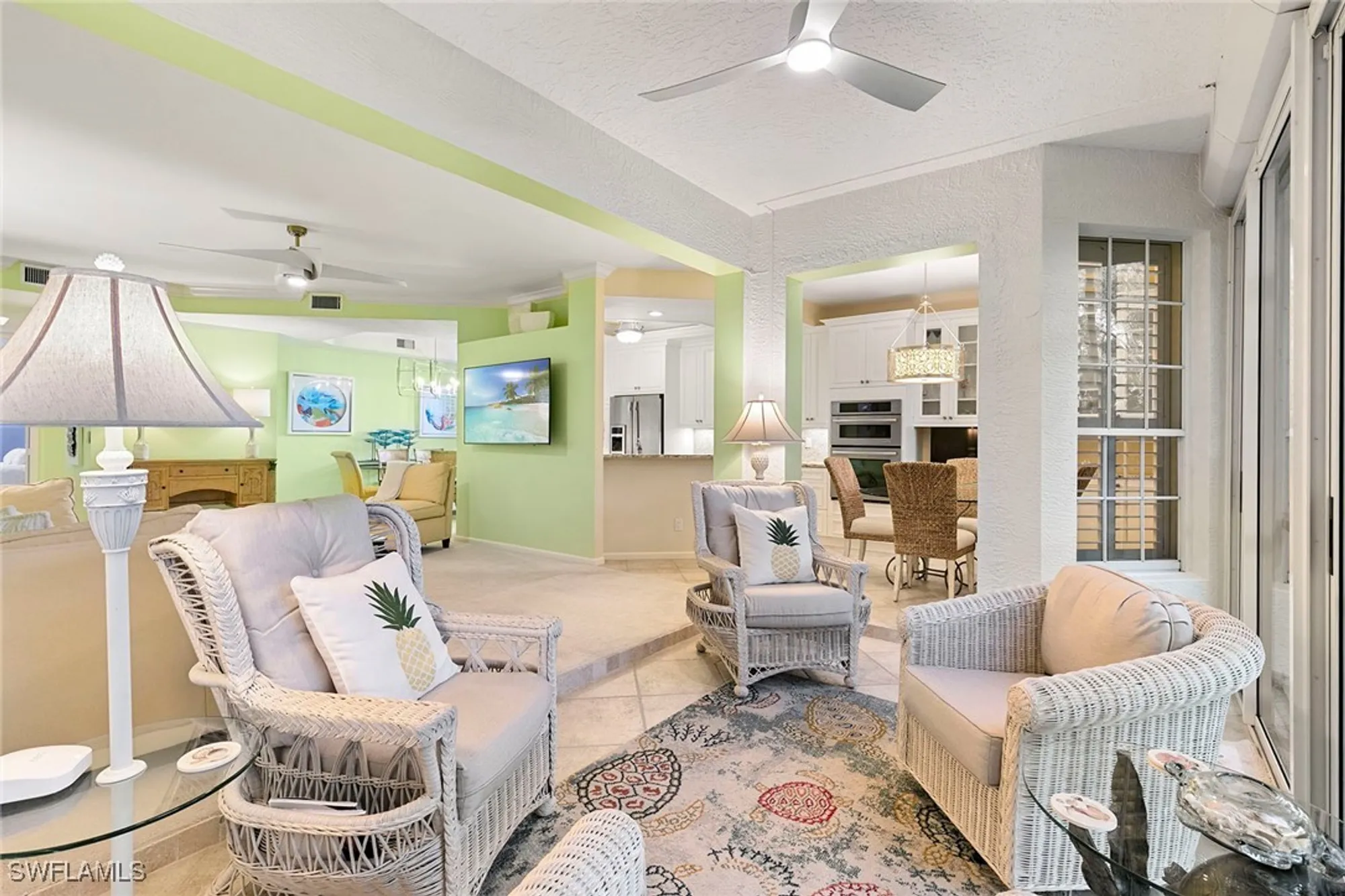 Property Slideshow image 18 of 50 | 8460 abbington cir 1811, Naples, FL, 34108