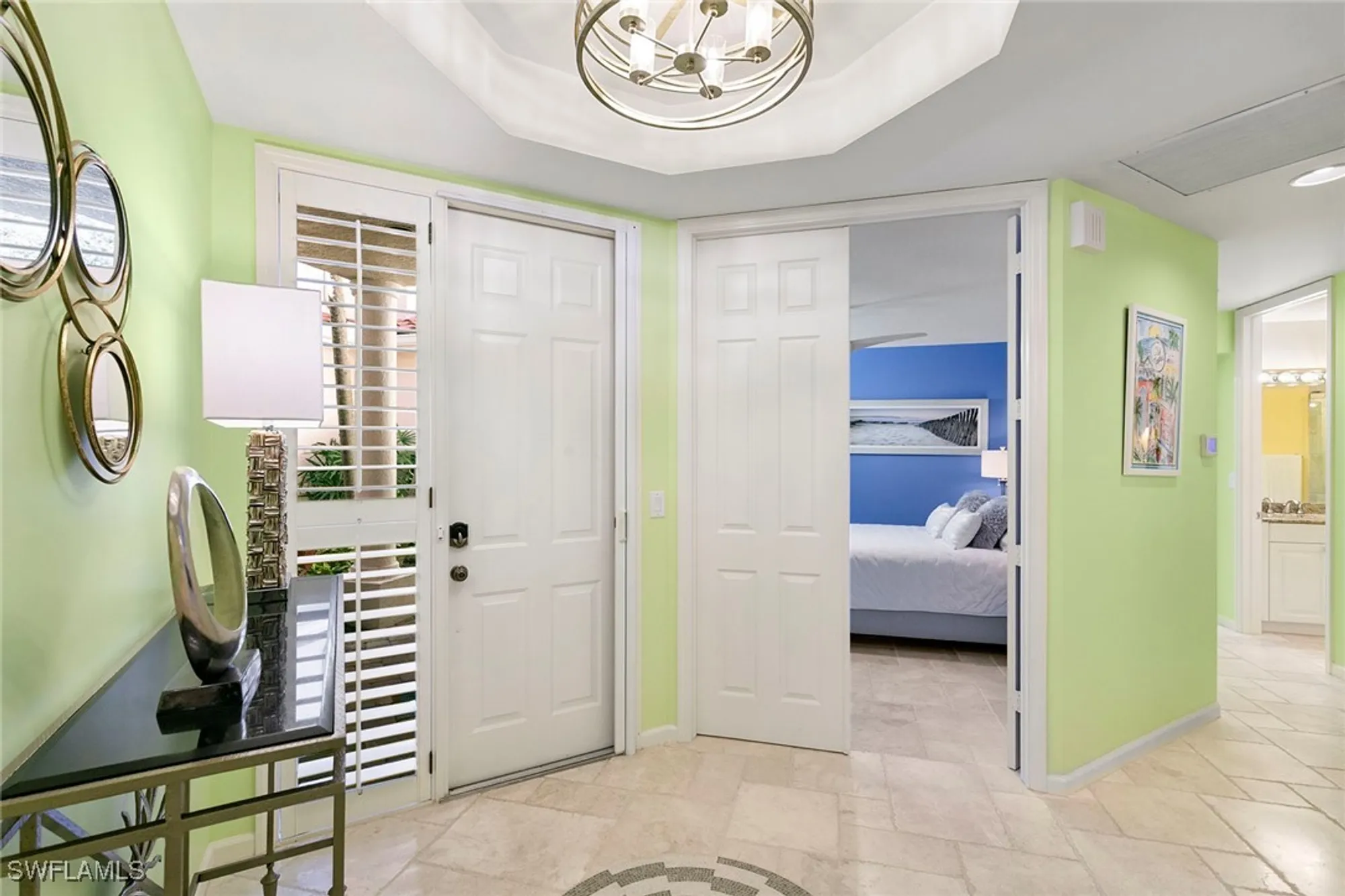 Property Slideshow image 5 of 50 | 8460 abbington cir 1811, Naples, FL, 34108