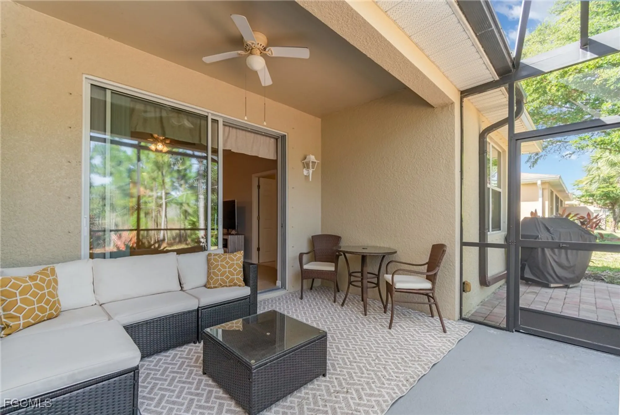 Property Slideshow image 19 of 40 | 20585 chestnut ridge dr, North Fort Myers, FL, 33917
