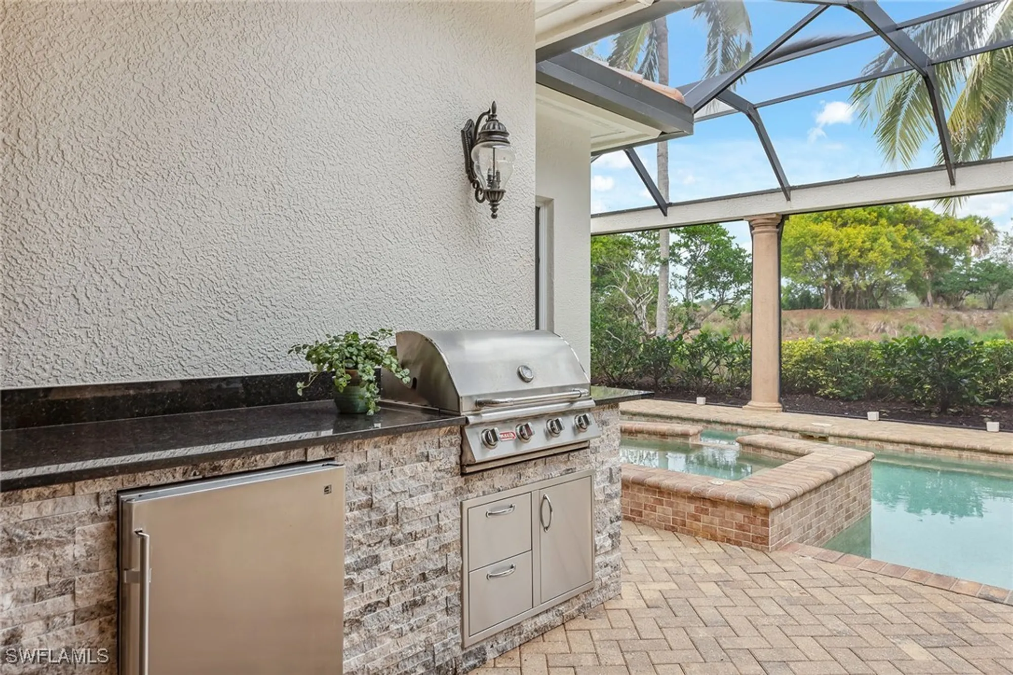 Property Slideshow image 30 of 50 | 8604 majorca ln, Naples, FL, 34114