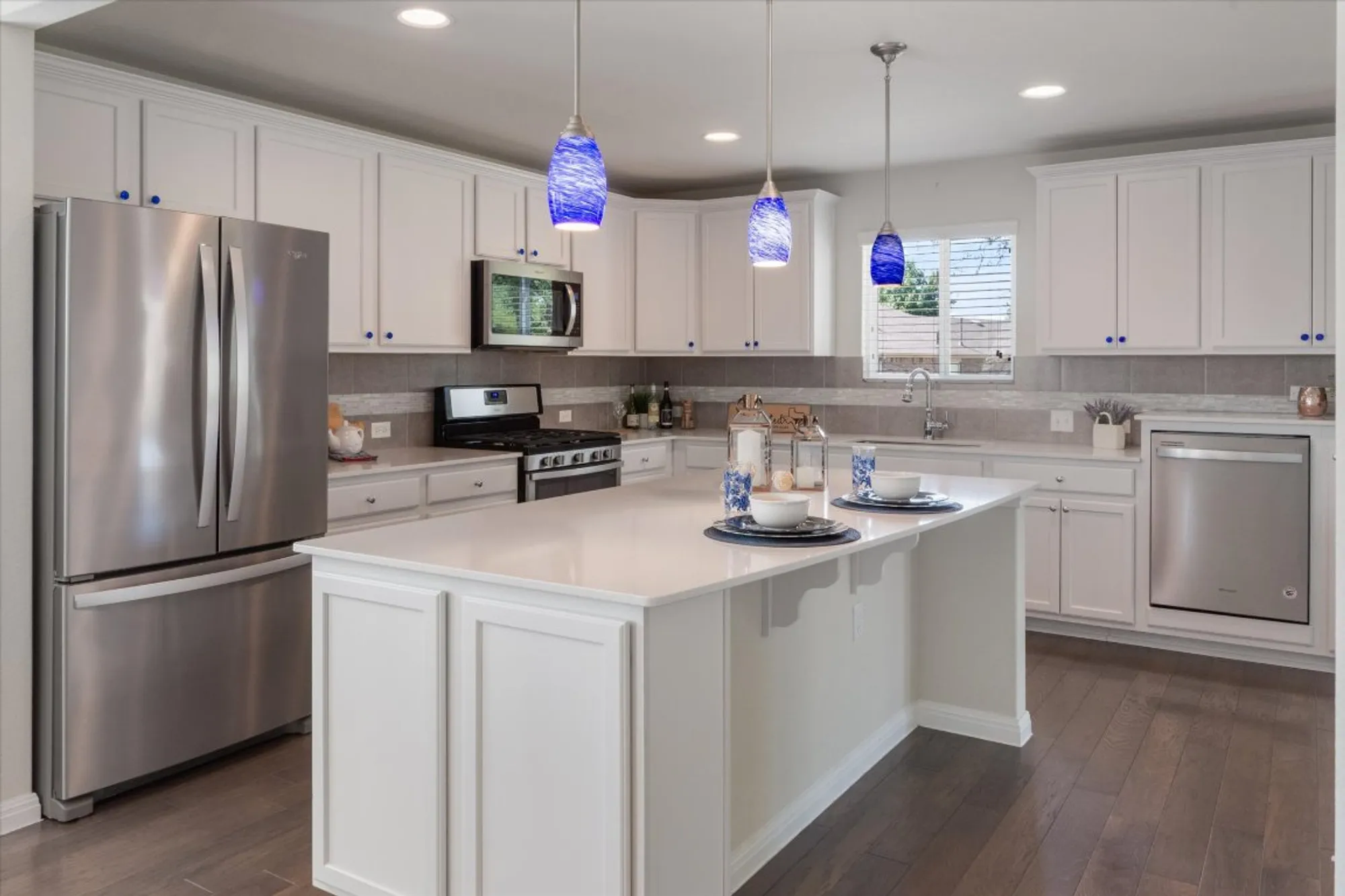 Property Slideshow image 21 of 39 | 400 holiday creek ln, Georgetown, TX, 78633