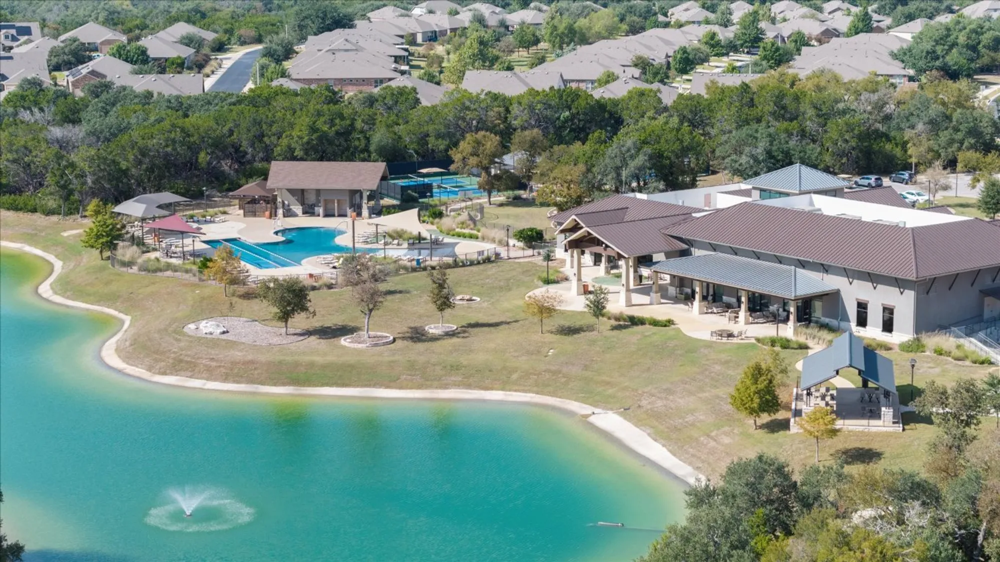 Property Slideshow image 35 of 39 | 400 holiday creek ln, Georgetown, TX, 78633