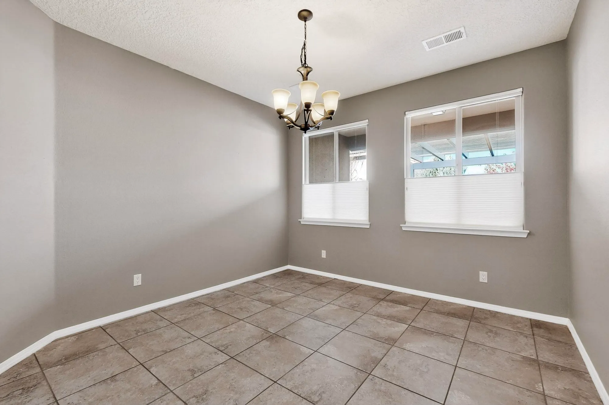 Property Slideshow image 13 of 51 | 977 salt cedar ct, Bernalillo, NM, 87004