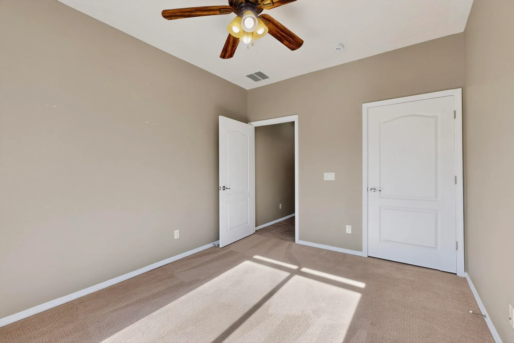 Property Slideshow image 23 of 51 | 977 salt cedar ct, Bernalillo, NM, 87004