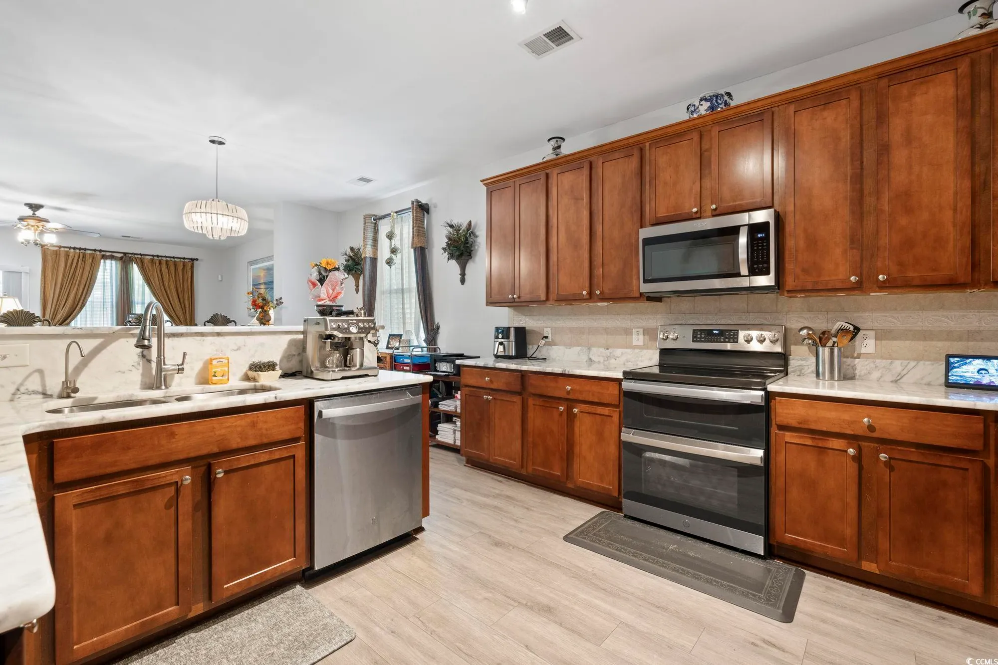 Property Slideshow image 5 of 40 | 2170 buxton dr, Myrtle Beach, SC, 29579