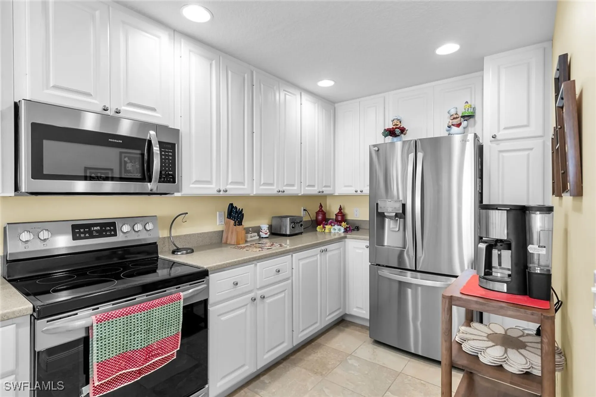 Property Slideshow image 9 of 41 | 8044 josefa way, Naples, FL, 34114